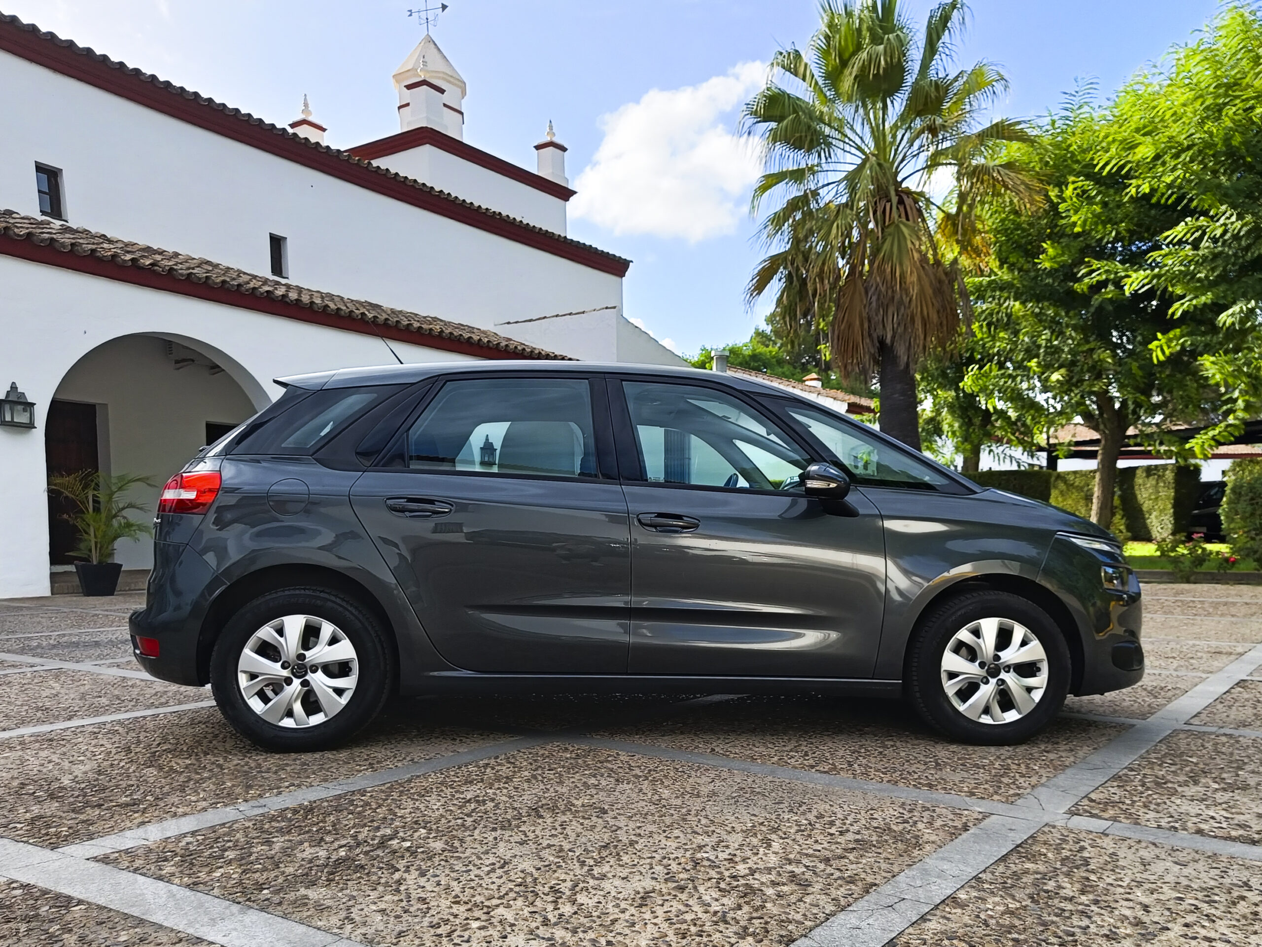 CITRÖEN C4 PICASSO 1.6 VTi SEDUCTION – 120cv – 2014 – 105.000 kms – Único propietario