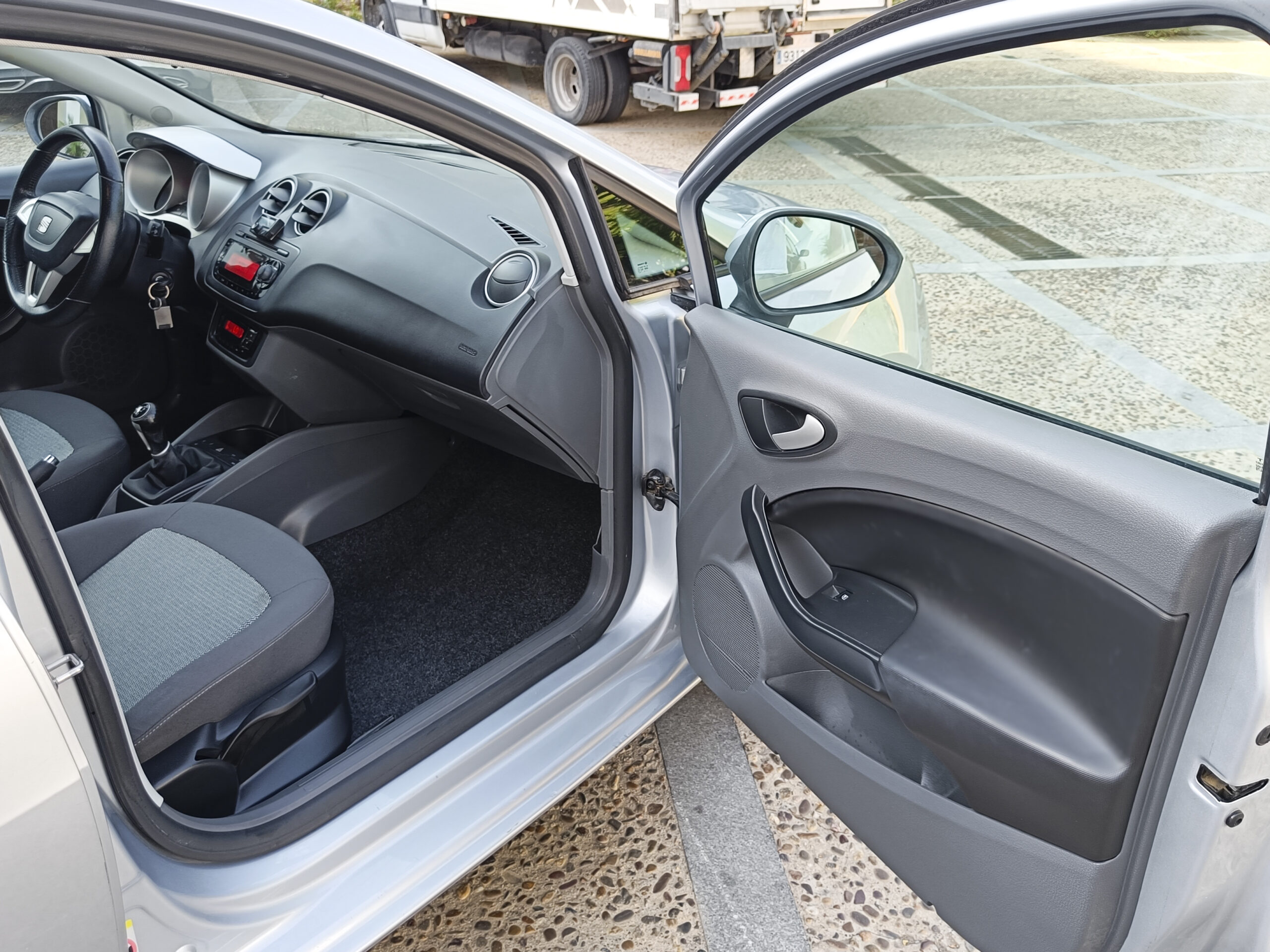 SEAT IBIZA 1.4 STYLE – 86cv – 2011 – 55.000 kms