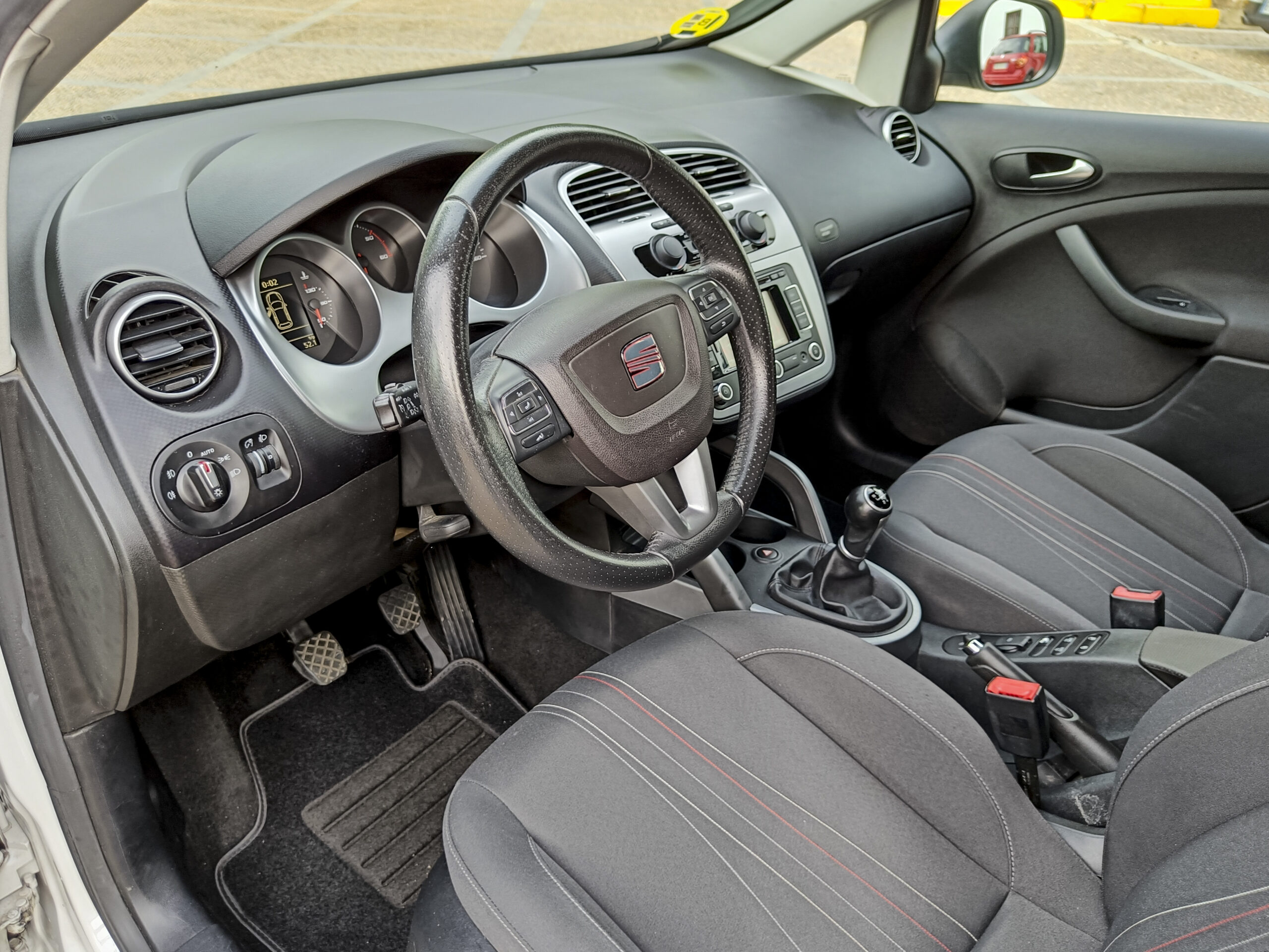 SEAT ALTEA 1.6 TDI 105cv STYLE – 2013 – 174.000 kms