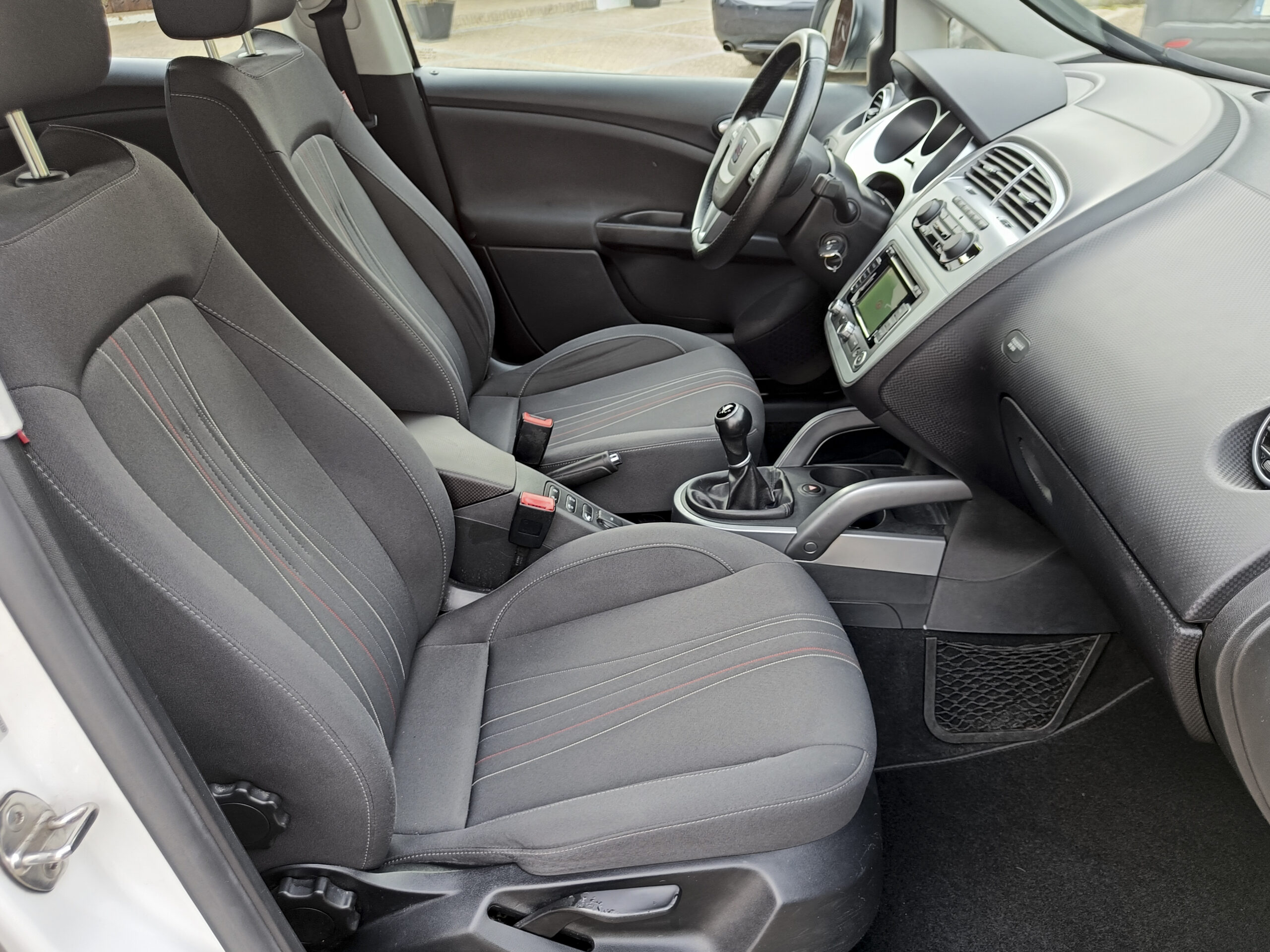 SEAT ALTEA 1.6 TDI 105cv STYLE – 2013 – 174.000 kms