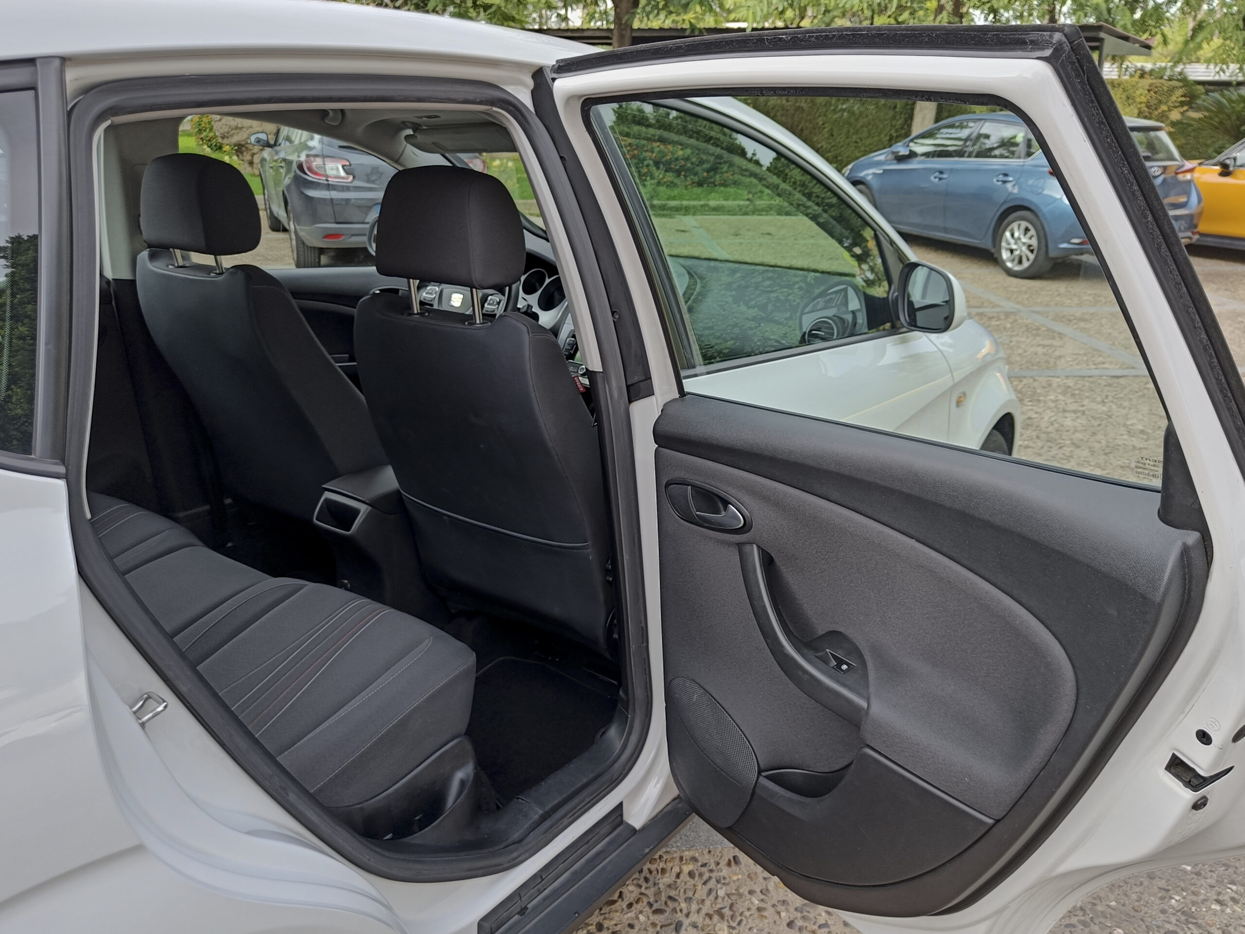 SEAT ALTEA 1.6 TDI 105cv STYLE – 2013 – 174.000 kms