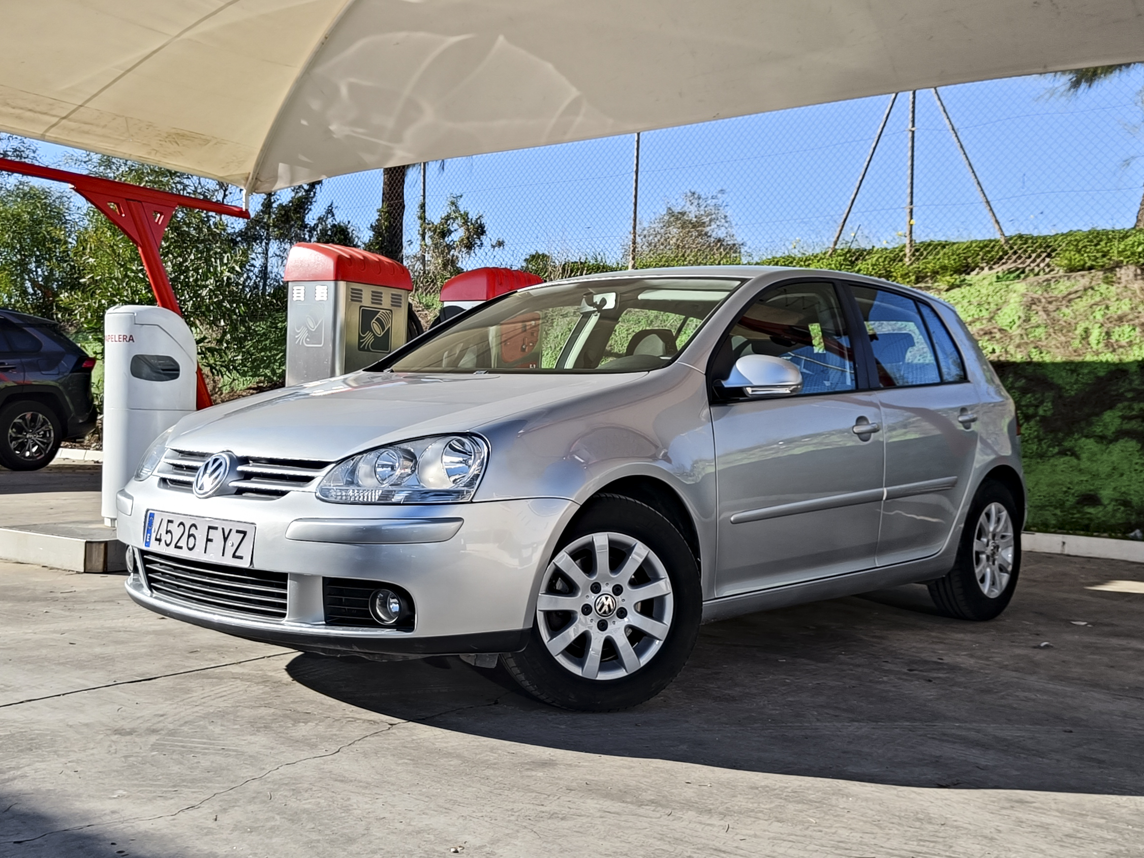 VOLKSWAGEN GOLF V – 1.6 Gasolina – 102cv – 2008 – 94.000 kms
