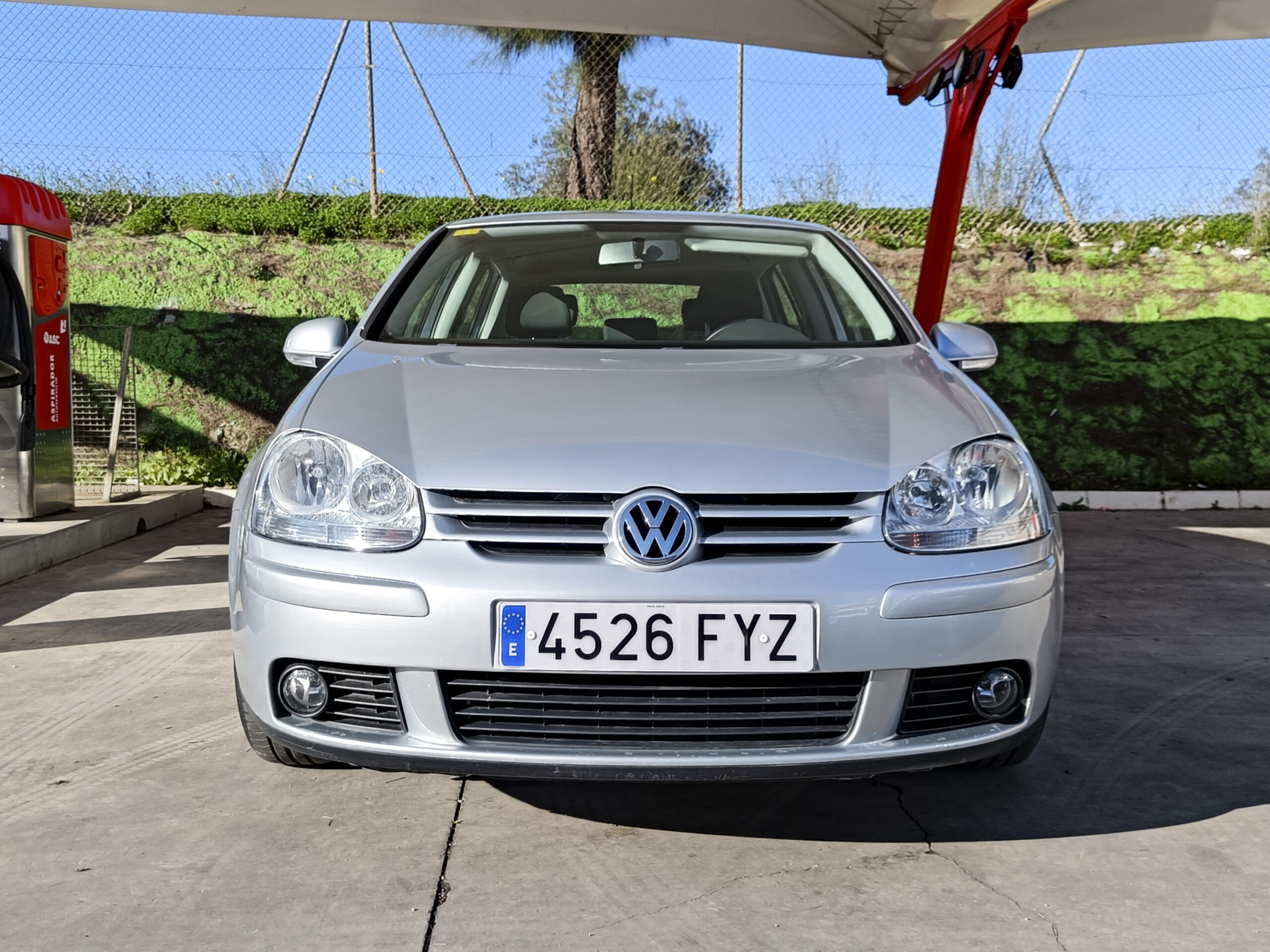 VOLKSWAGEN GOLF V – 1.6 Gasolina – 102cv – 2008 – 94.000 kms