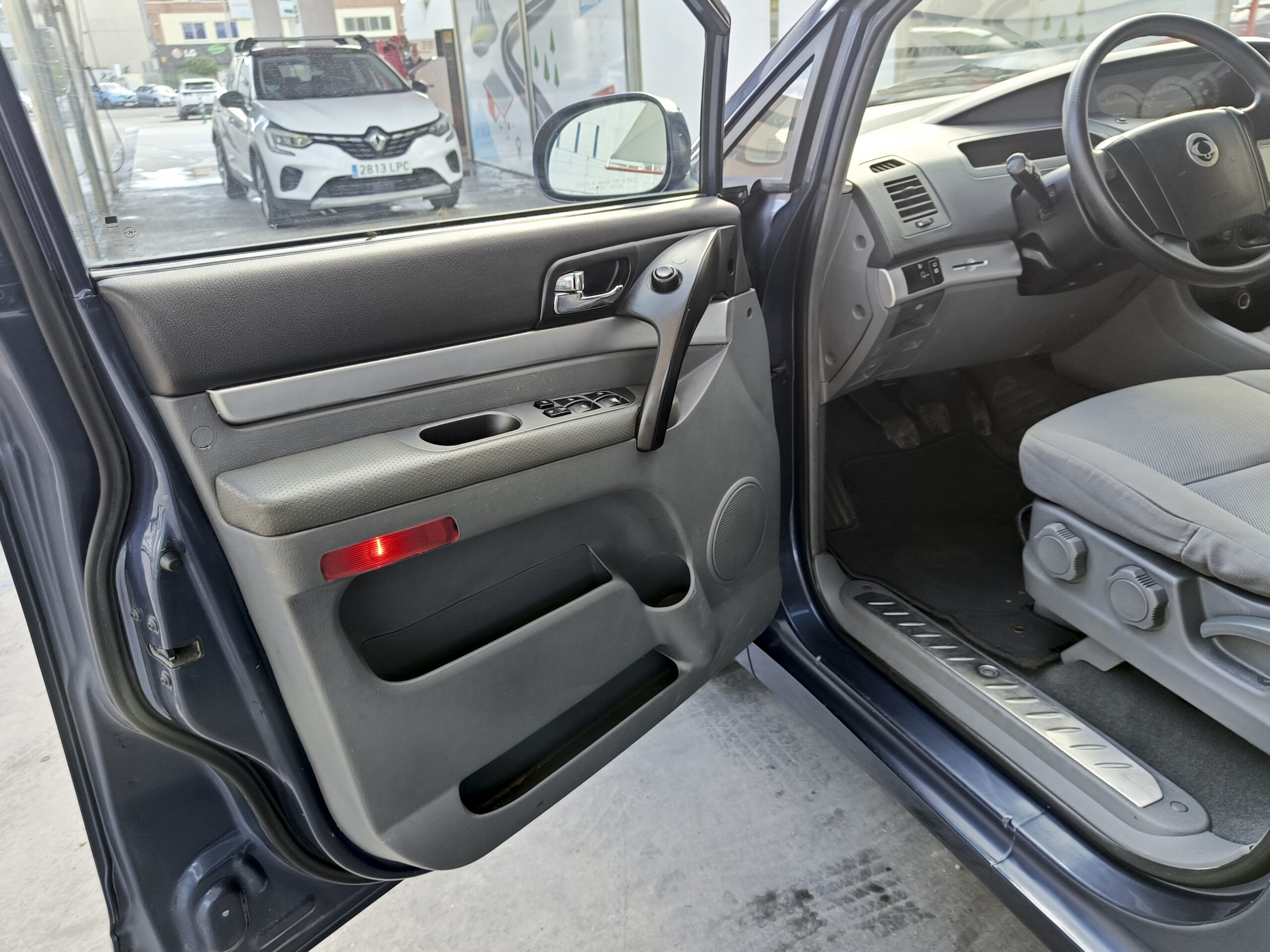 SSANGYONG RODIUS – Diesel – 165cv – 2010 – 149.000 kms