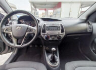 HYUNDAI i20 – Gasolina – 85cv – 2015 – 136.000 kms – desde 120€/mes