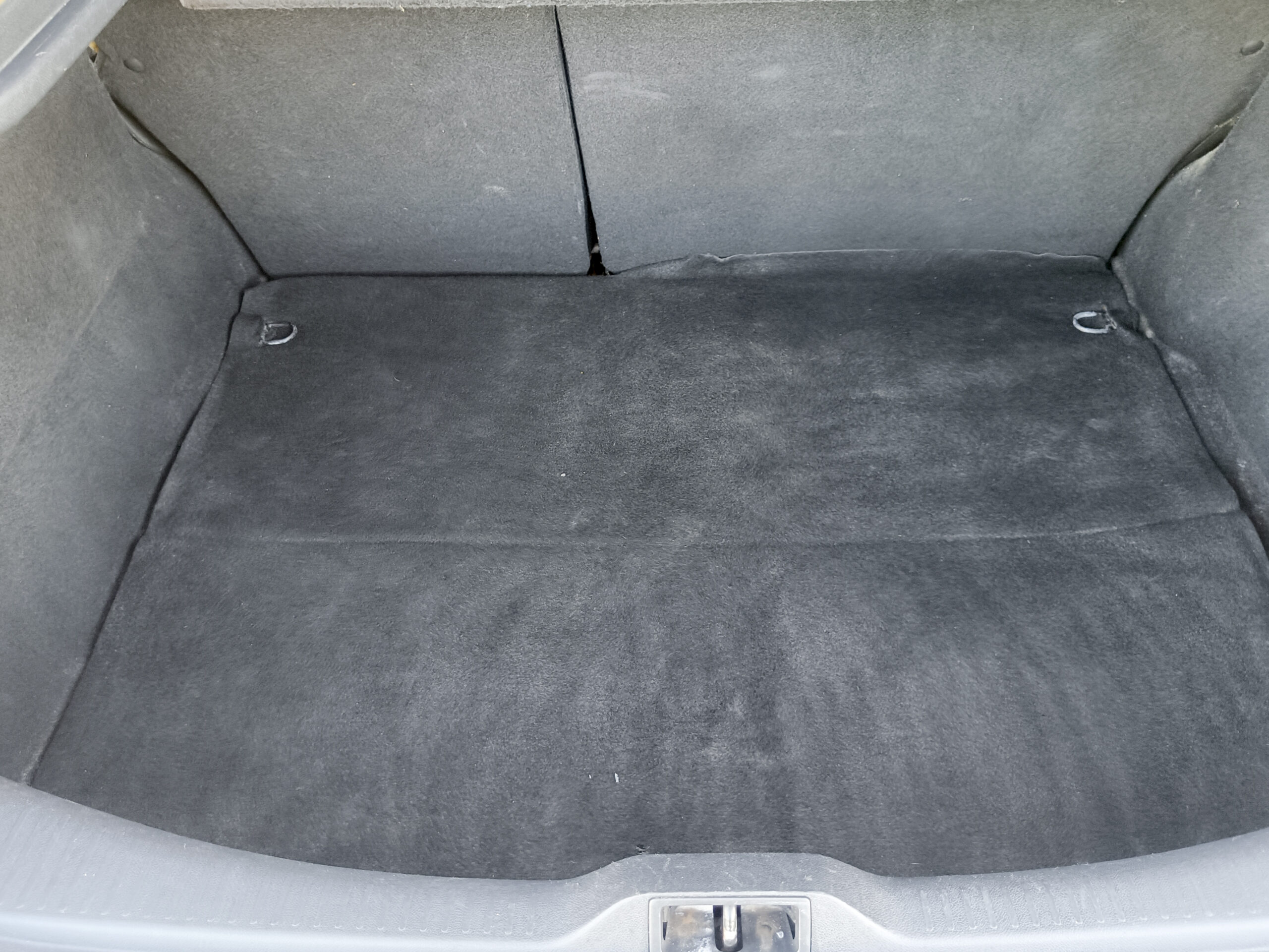 RENAULT MEGANE III 1.6 AUTHENTIQUE – 2013 – GASOLINA – 101cv – 87.000 kms – desde 129€/mes – UNICO PROPIETARIO