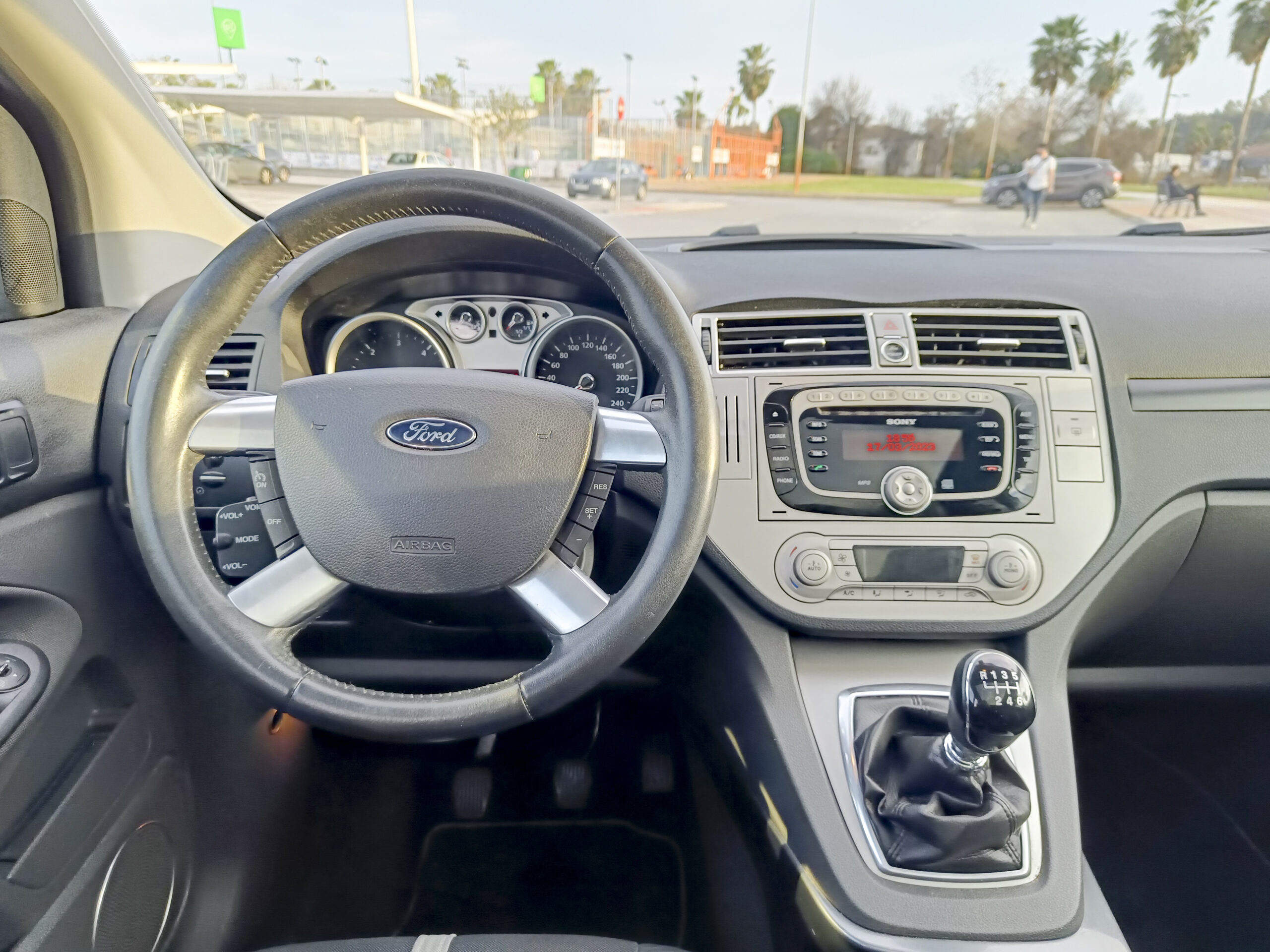 FORD KUGA 2.0 TDCi – DIESEL – 140CV – 2011 – 189.000 KMS – DESDE 160€/MES