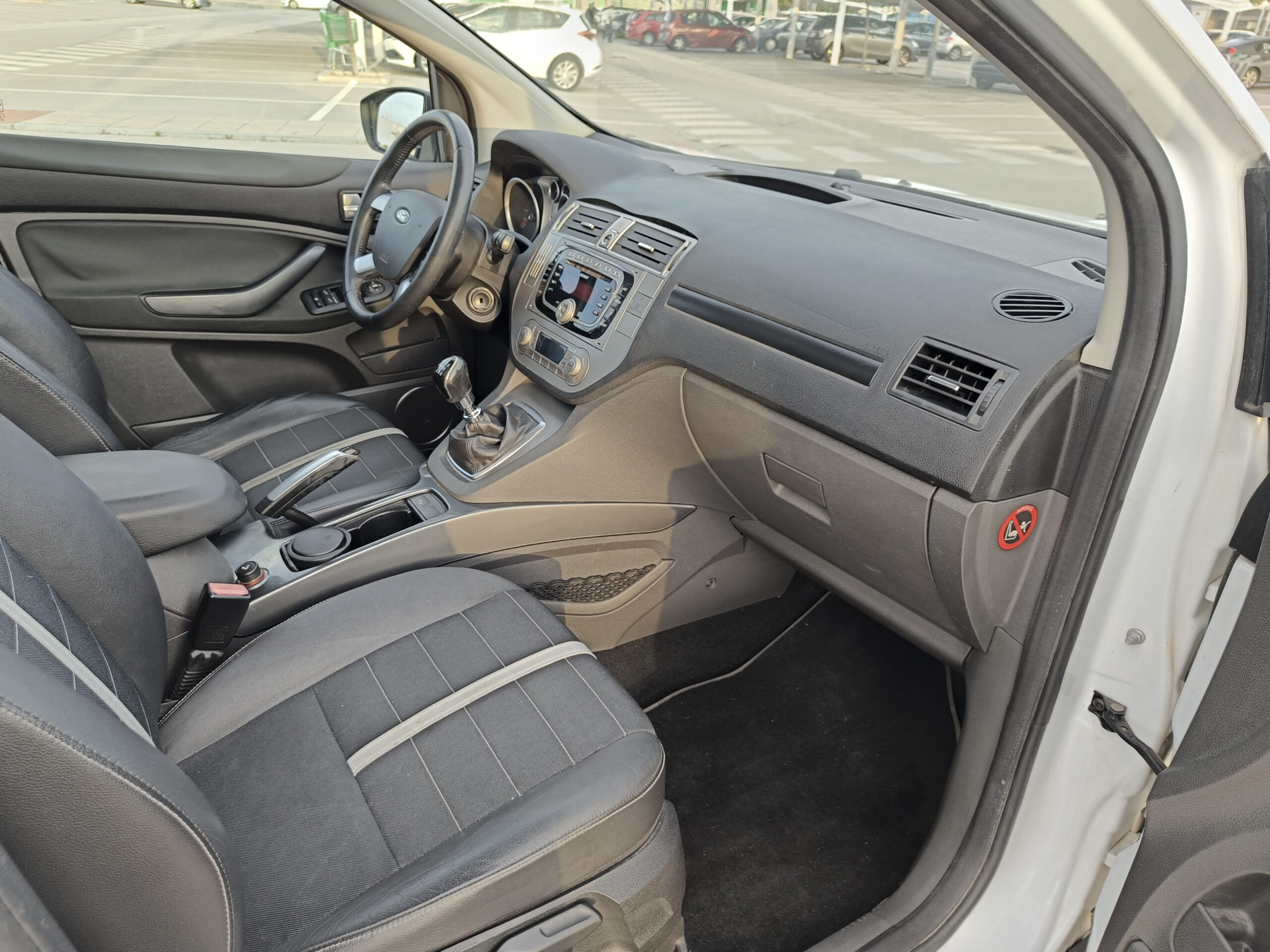 FORD KUGA 2.0 TDCi – DIESEL – 140CV – 2011 – 189.000 KMS – DESDE 160€/MES