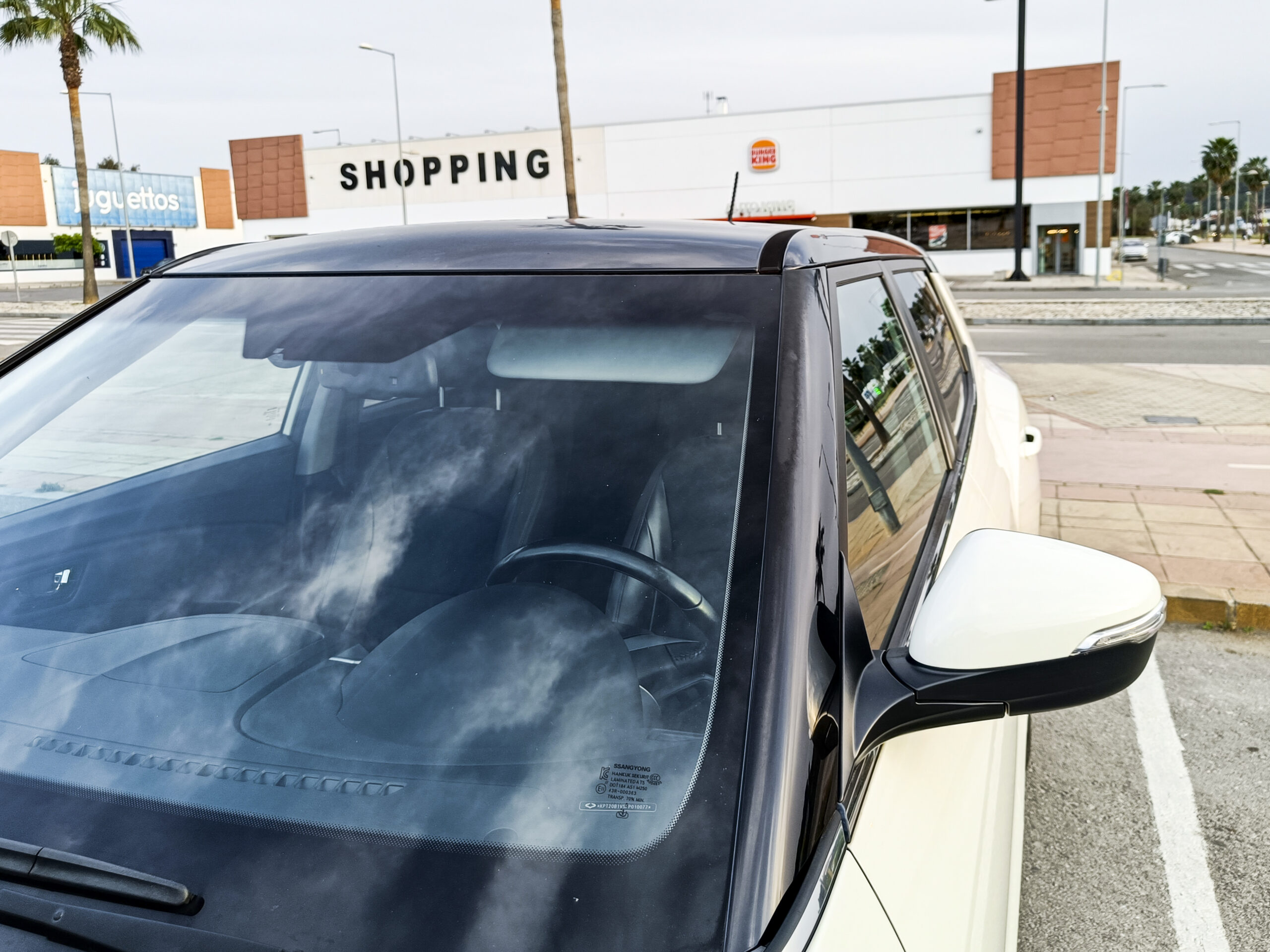 SSANGYONG TIVOLI G16 LINE 4×2 – 128 cv – 2016 – GASOLINA – 53.900 kms – desde 189€/mes – 18″ – NAVEGADOR – HASTA 1.200€ DESCUENTO