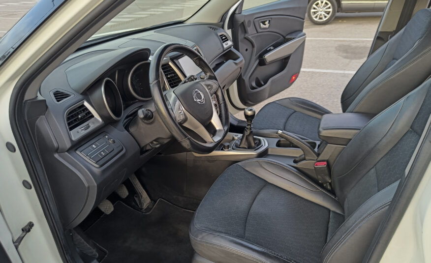 SSANGYONG TIVOLI G16 LINE 4×2 – 128 cv – 2016 – GASOLINA – 53.900 kms – desde 189€/mes – 18″ – NAVEGADOR – HASTA 1.200€ DESCUENTO