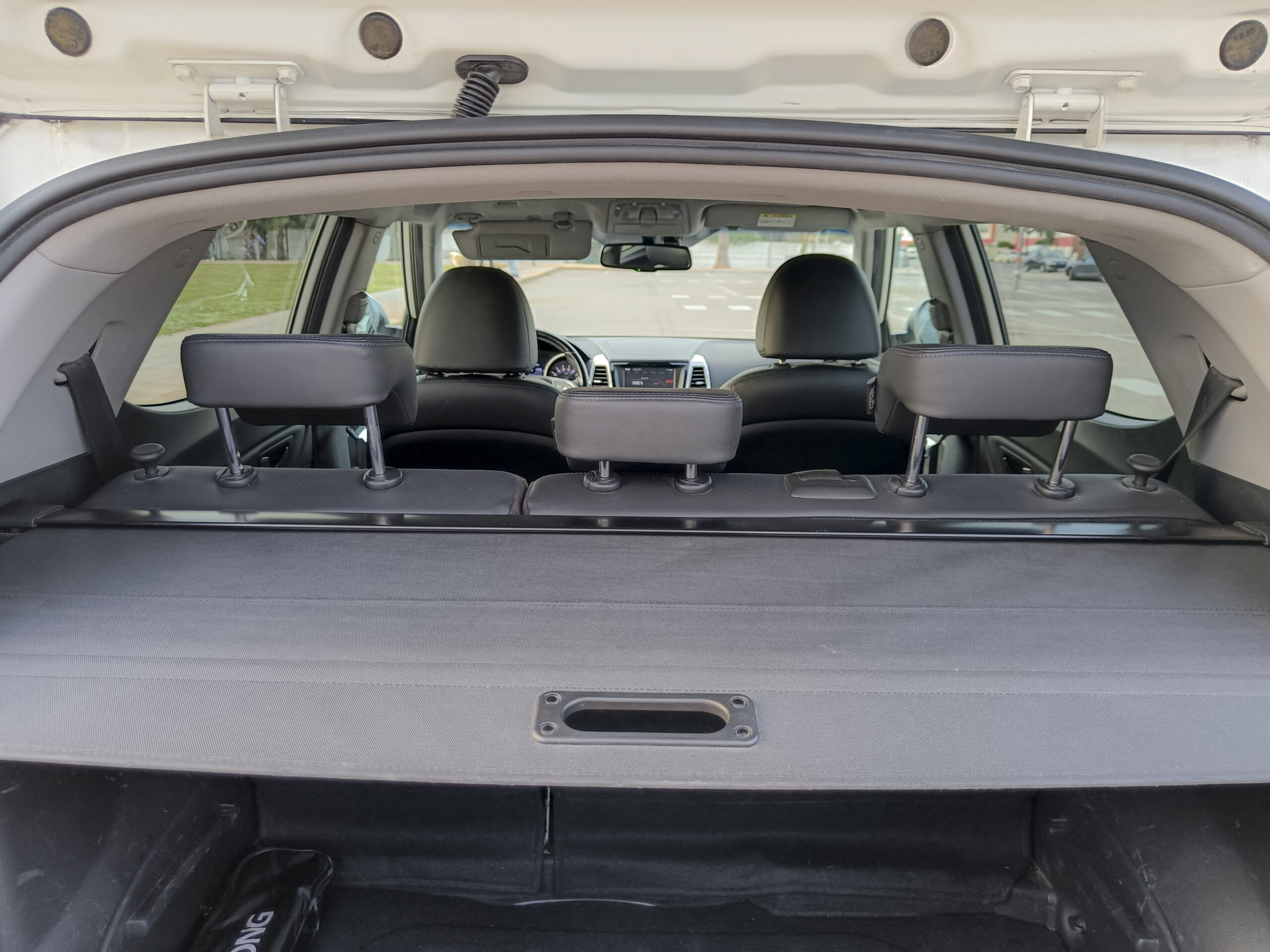 SSANGYONG TIVOLI G16 LINE 4×2 – 128 cv – 2016 – GASOLINA – 53.900 kms – desde 189€/mes – 18″ – NAVEGADOR – HASTA 1.200€ DESCUENTO