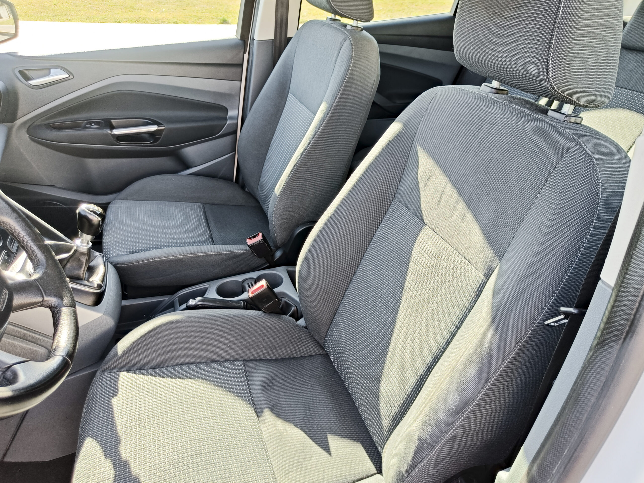 FORD C-MAX 1.6 TDCi – 115 cv – 2014 – Diesel – 139.000 kms – desde 152€/mes – Hasta 500€ descuento