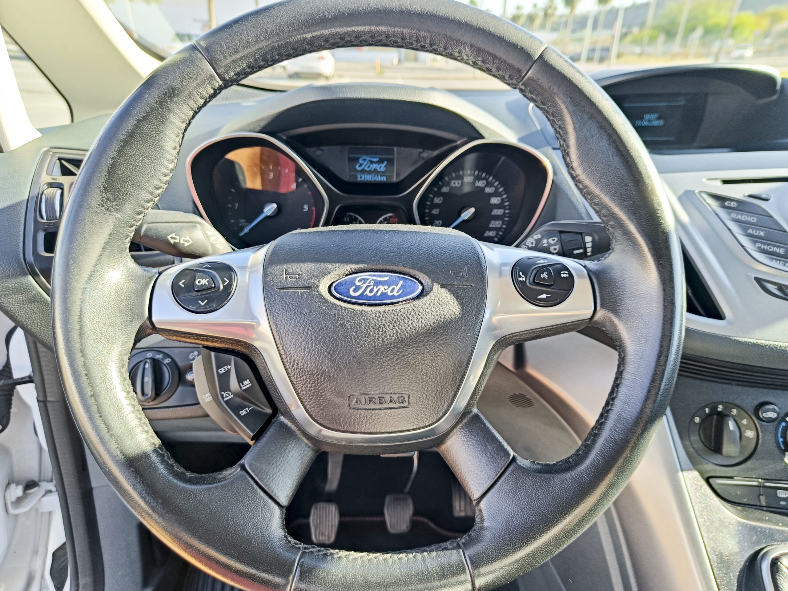 FORD C-MAX 1.6 TDCi – 115 cv – 2014 – Diesel – 139.000 kms – desde 152€/mes – Hasta 500€ descuento