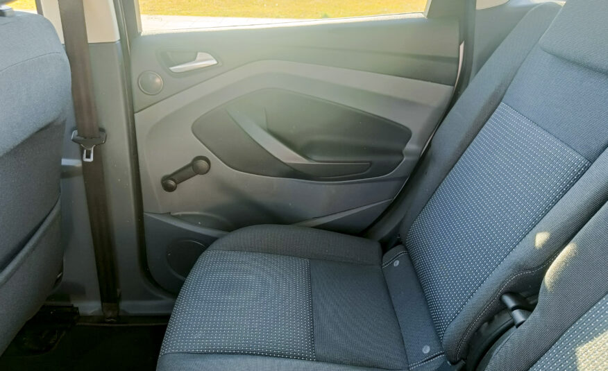 FORD C-MAX 1.6 TDCi – 115 cv – 2014 – Diesel – 139.000 kms – desde 152€/mes – Hasta 500€ descuento