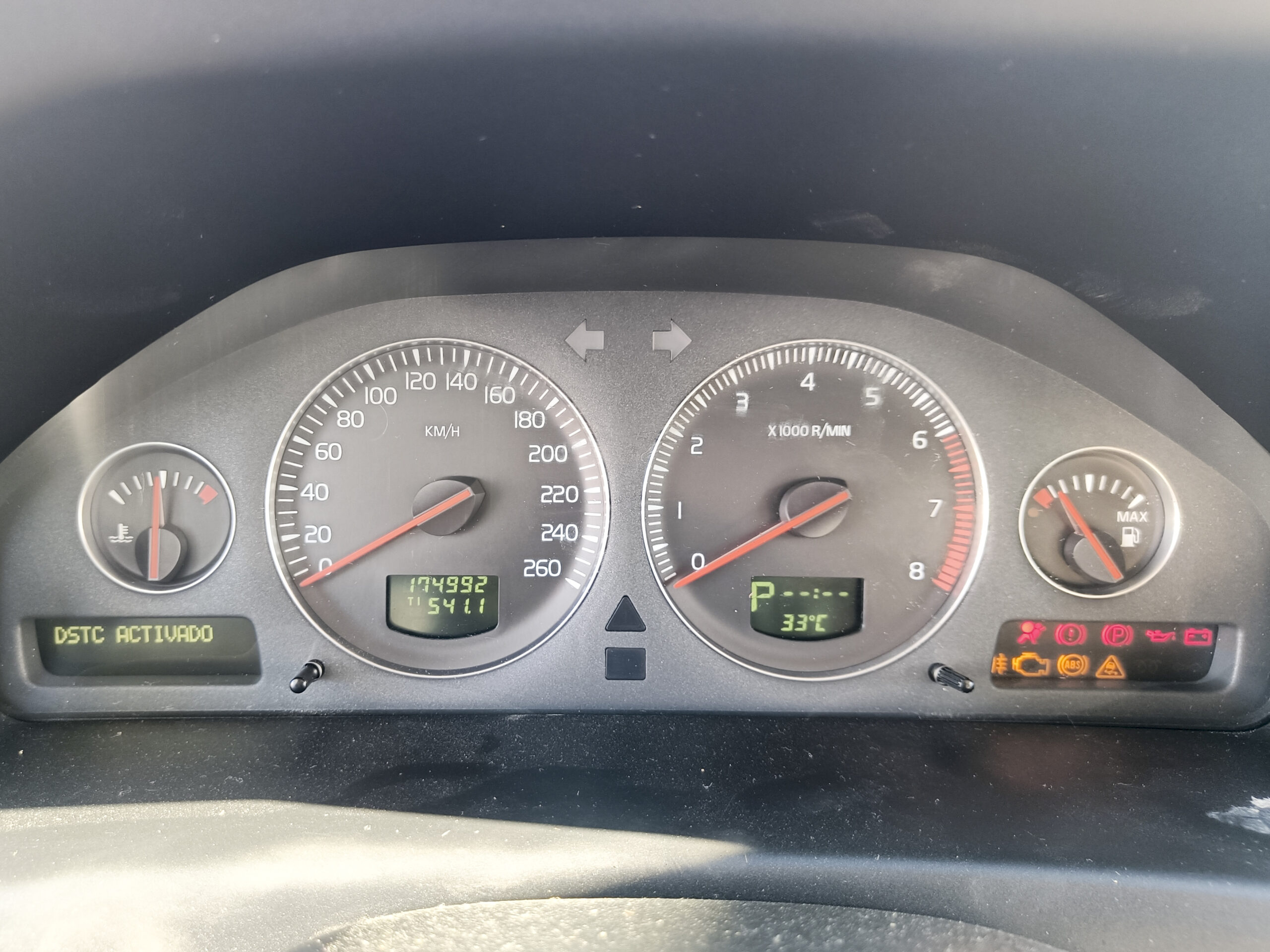 VOLVO S60 2.4 – 170 cv – 2007 – Gasolina – Automatico – desde 137€/mes