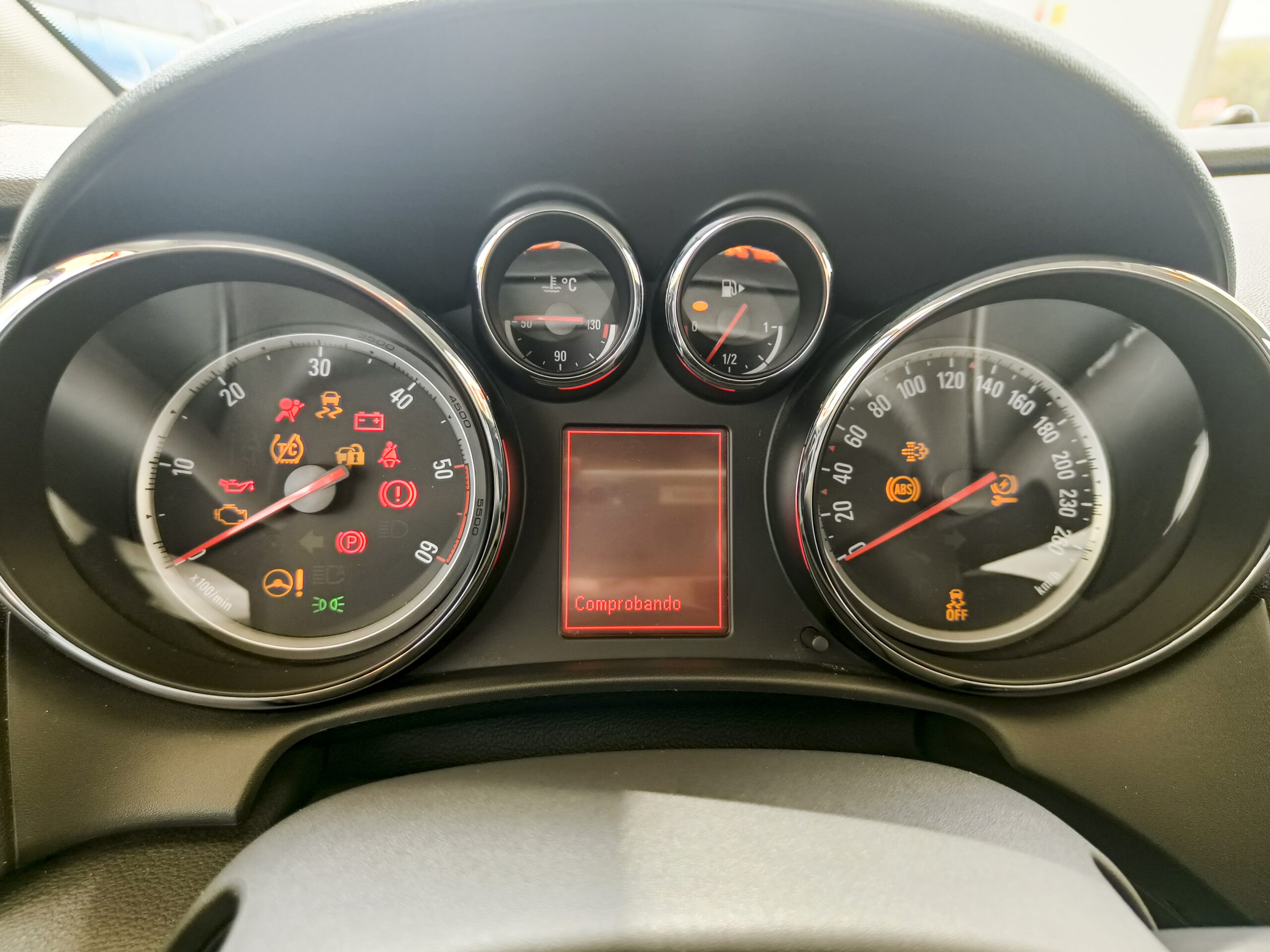 OPEL ASTRA 1.7CDTI S/S SELECTIVE _ 110 cv _ 2013 _ 87.000 kms _ Diesel _ desde 153€/mes _ hasta 500€ descuento