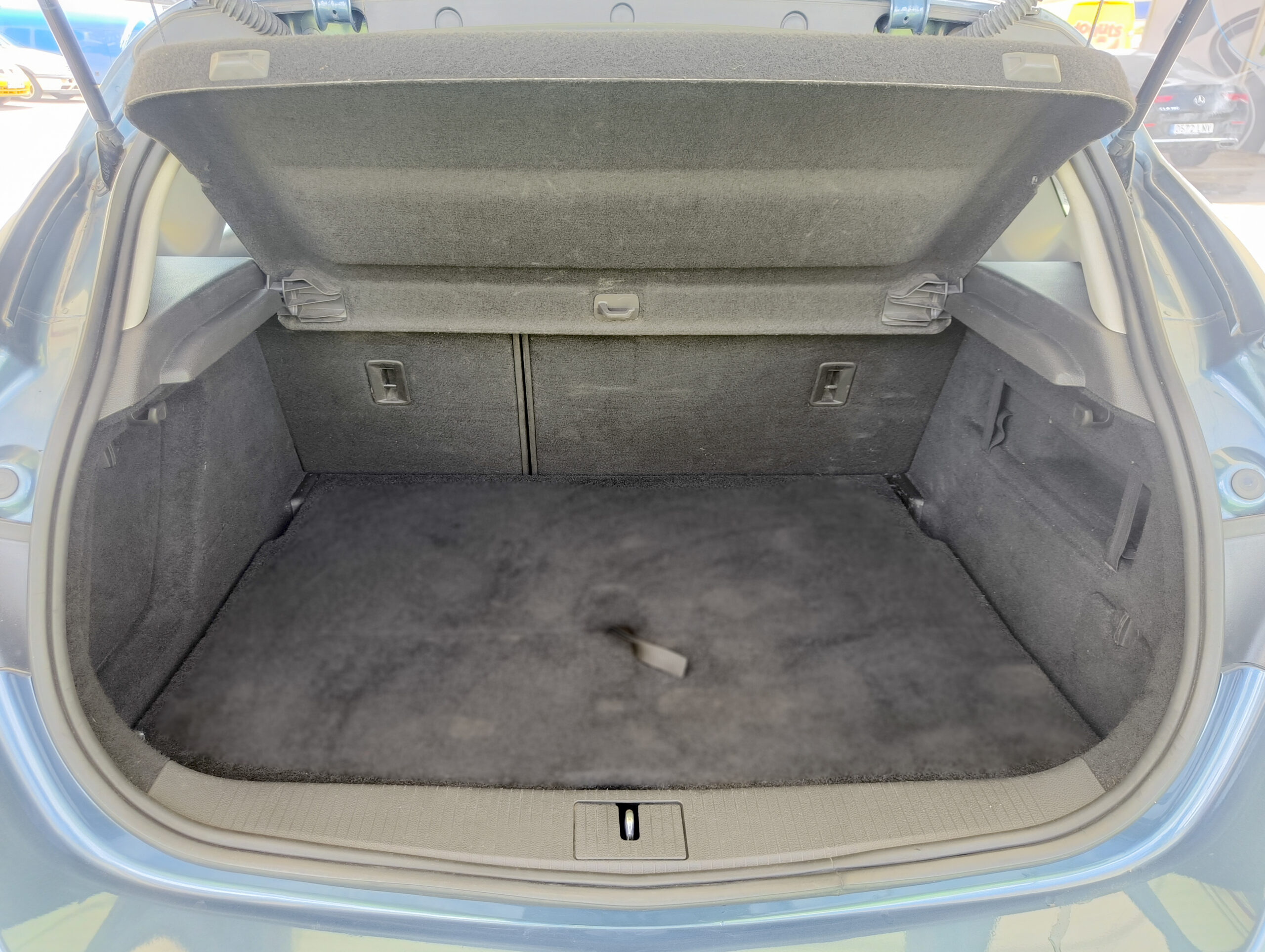 OPEL ASTRA 1.7CDTI S/S SELECTIVE _ 110 cv _ 2013 _ 87.000 kms _ Diesel _ desde 153€/mes _ hasta 500€ descuento