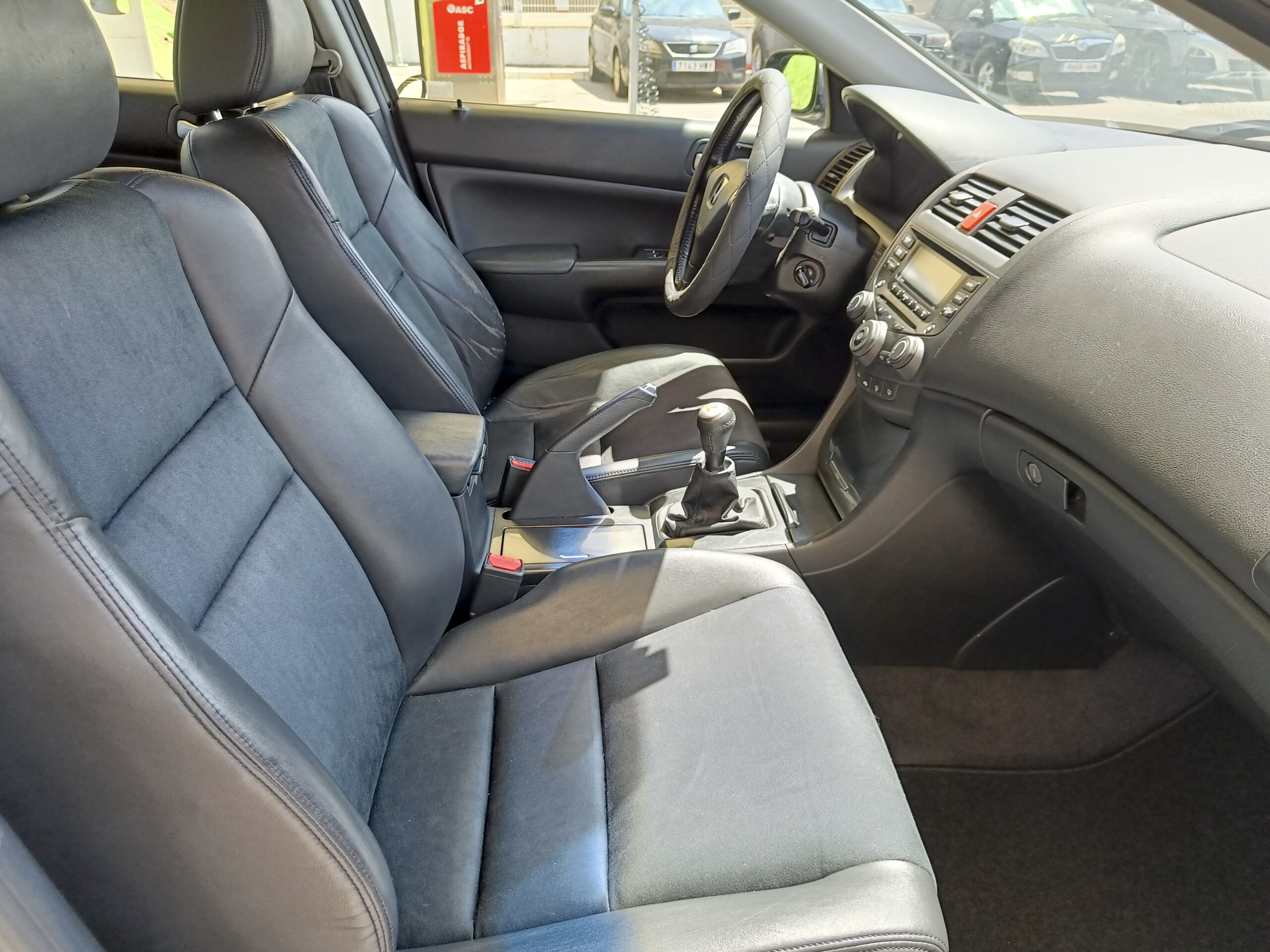 HONDA ACCORD 2.2 i-CDTi EXECUTIVE _ 140 cv _ 2004 _ 259.000 kms _ Diesel _ desde 86€/mes