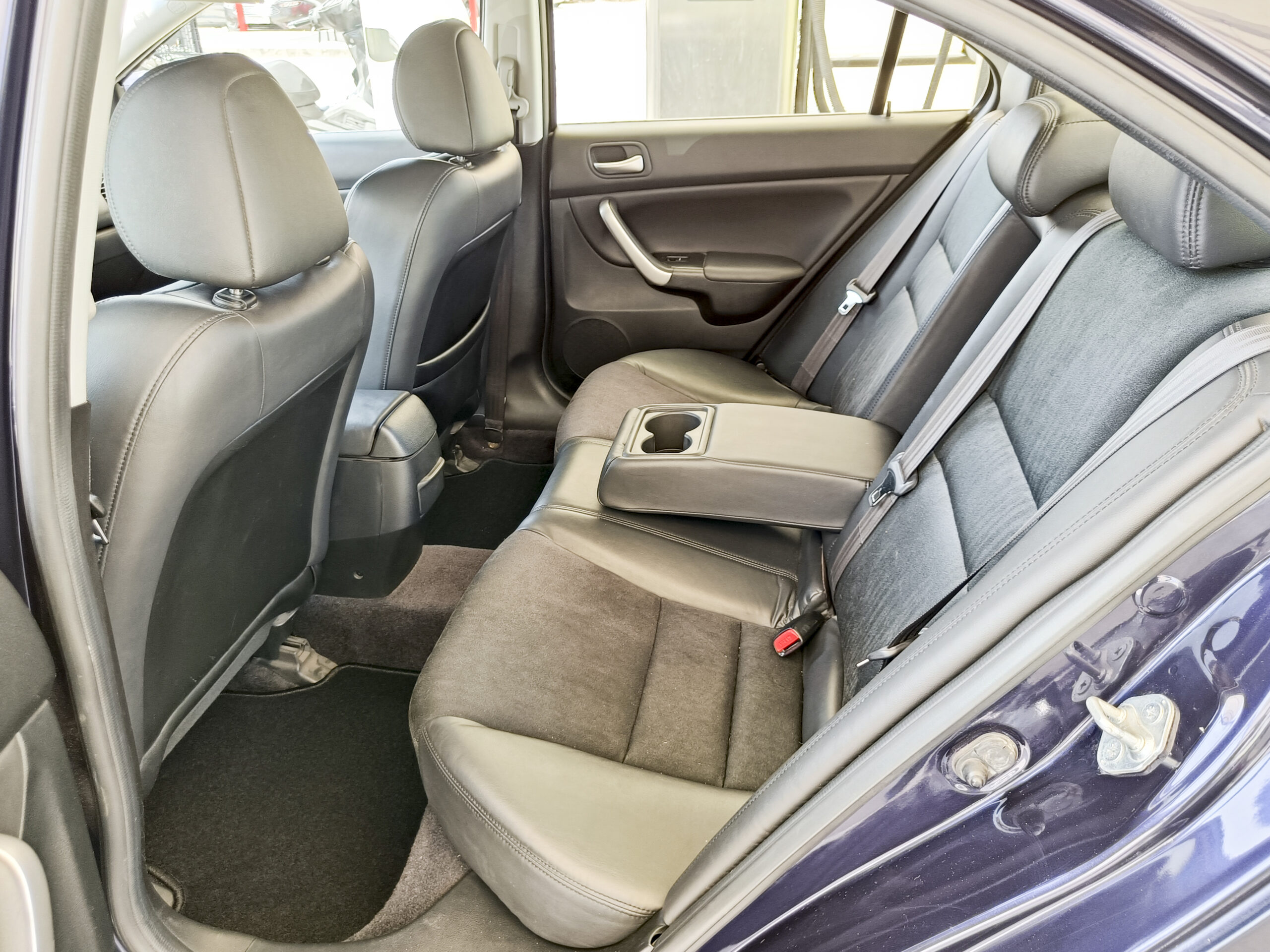 HONDA ACCORD 2.2 i-CDTi EXECUTIVE _ 140 cv _ 2004 _ 259.000 kms _ Diesel _ desde 86€/mes