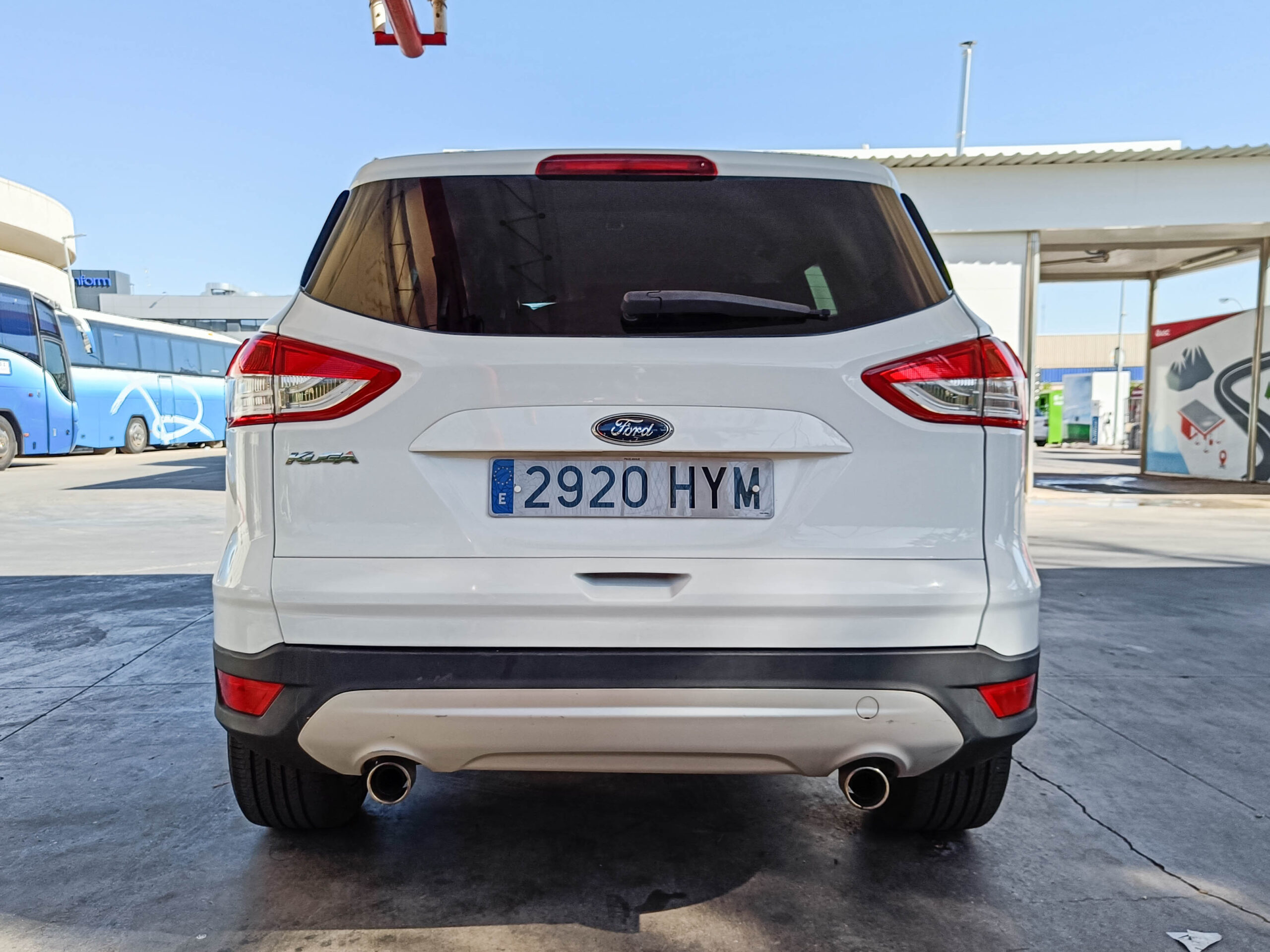 FORD KUGA 2.0TDCI TITANIUM 2WD _ 140 cv _ 2014 _ 189.000 kms _ Diesel _ desde 169€/mes _ hasta 600€ descuento