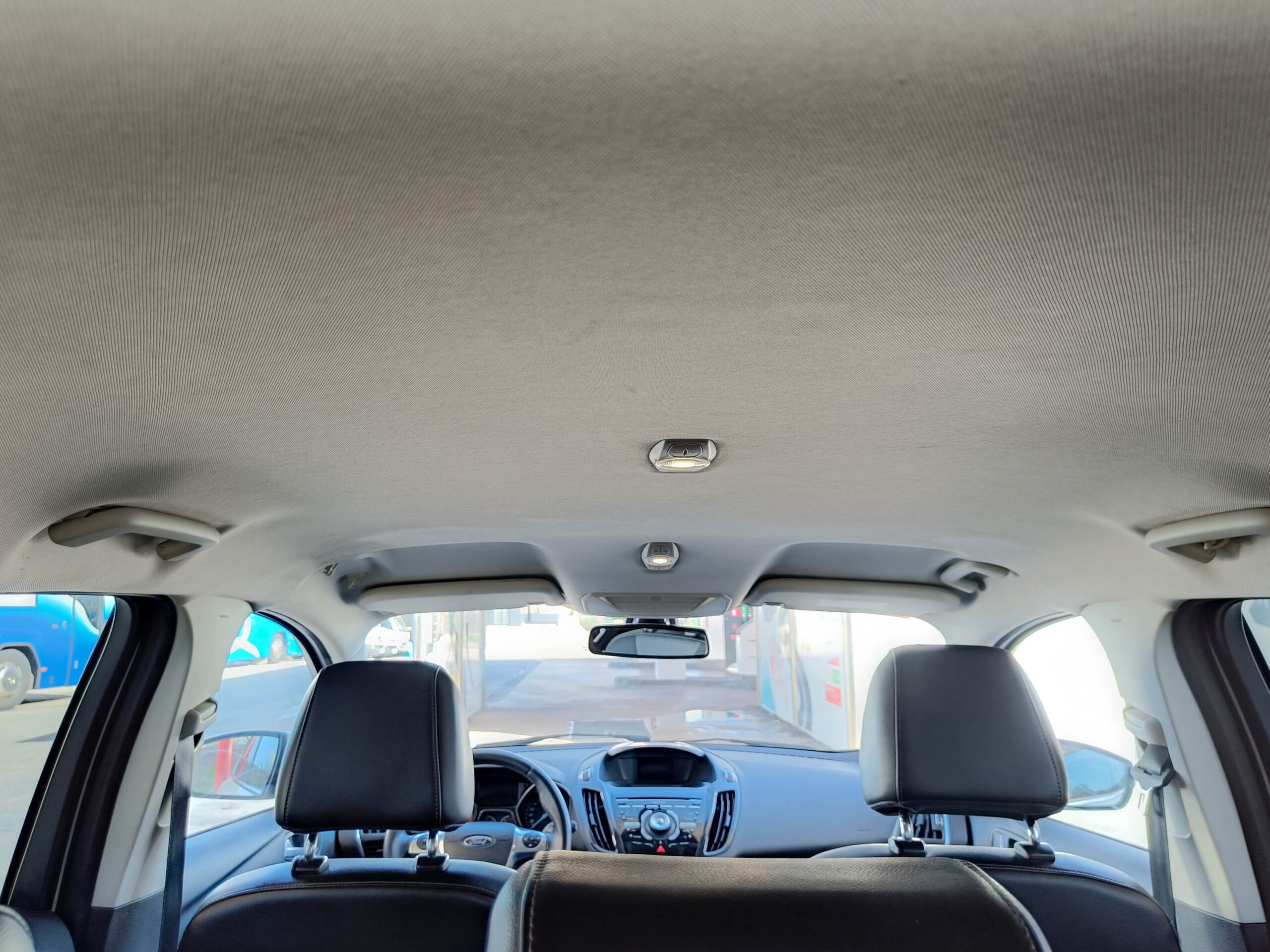 FORD KUGA 2.0TDCI TITANIUM 2WD _ 140 cv _ 2014 _ 189.000 kms _ Diesel _ desde 169€/mes _ hasta 600€ descuento