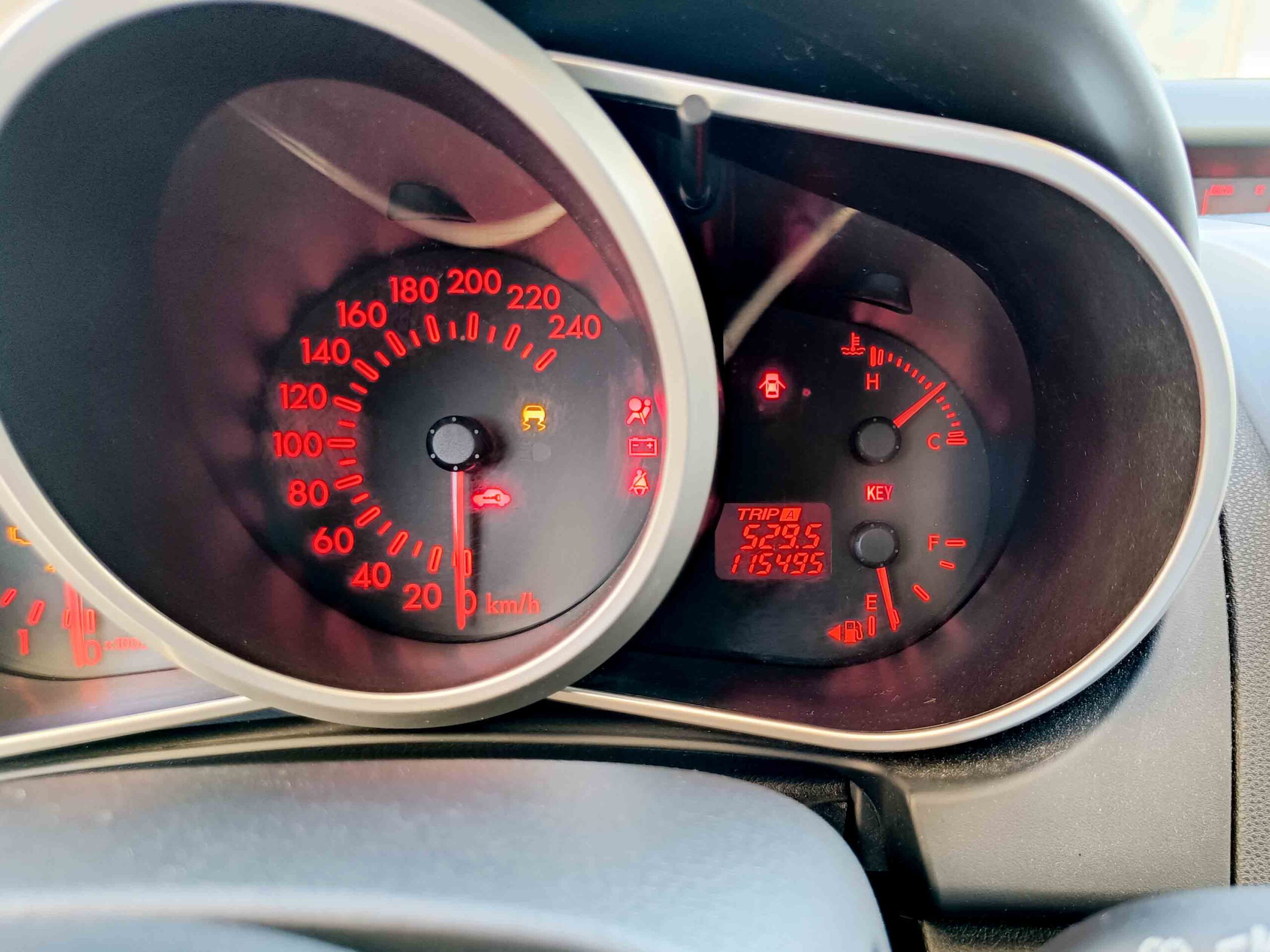 MAZDA CX-7 2.3 _ 260 CV _ 2010 _ 114.900 KMS _ Gasolina _ Desde 170€/mes _ Hasta 500€ descuento _ PRECIO AL CONTADO 9.990€