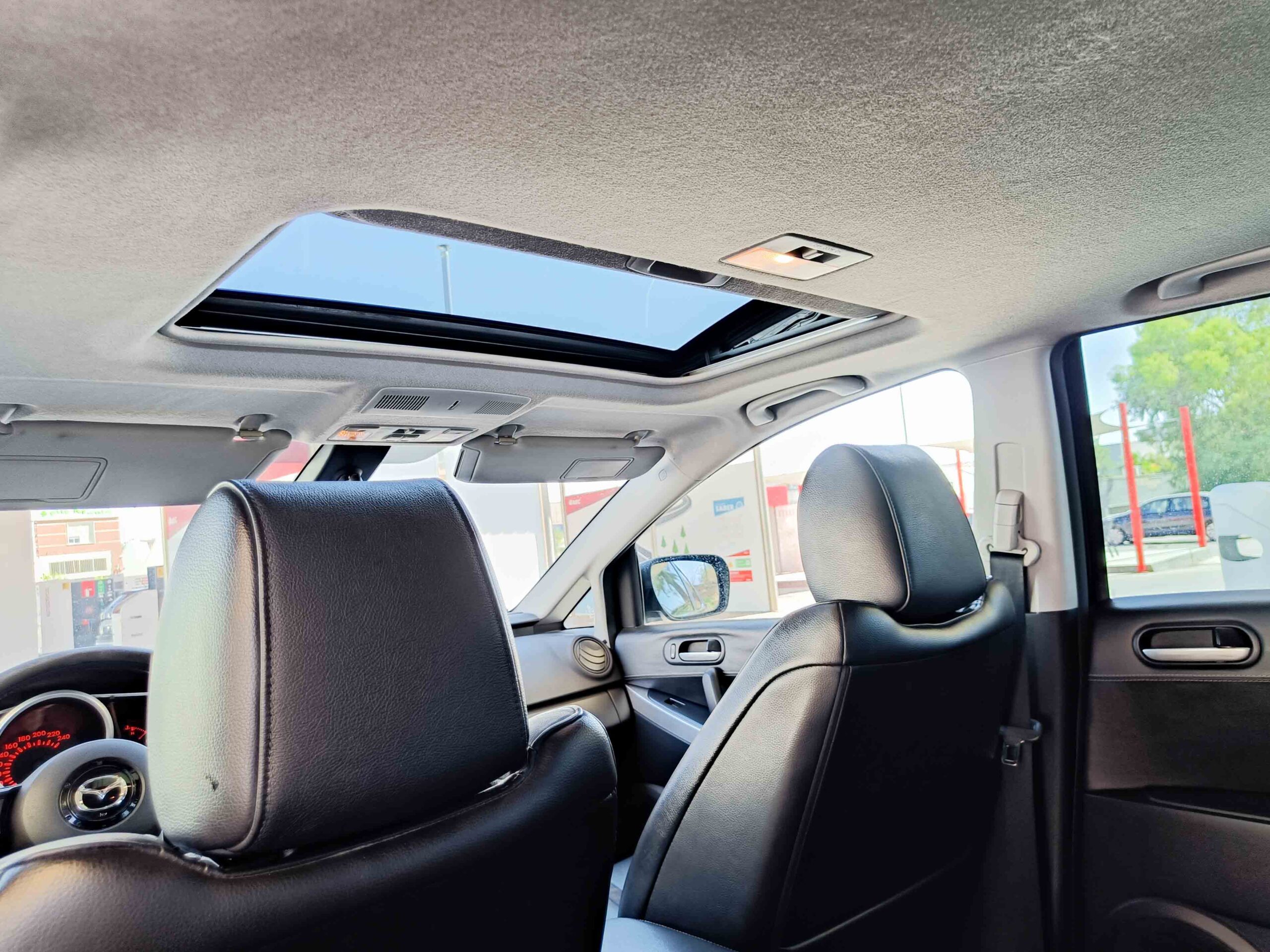 MAZDA CX-7 2.3 _ 260 CV _ 2010 _ 114.900 KMS _ Gasolina _ Desde 170€/mes _ Hasta 500€ descuento _ PRECIO AL CONTADO 9.990€