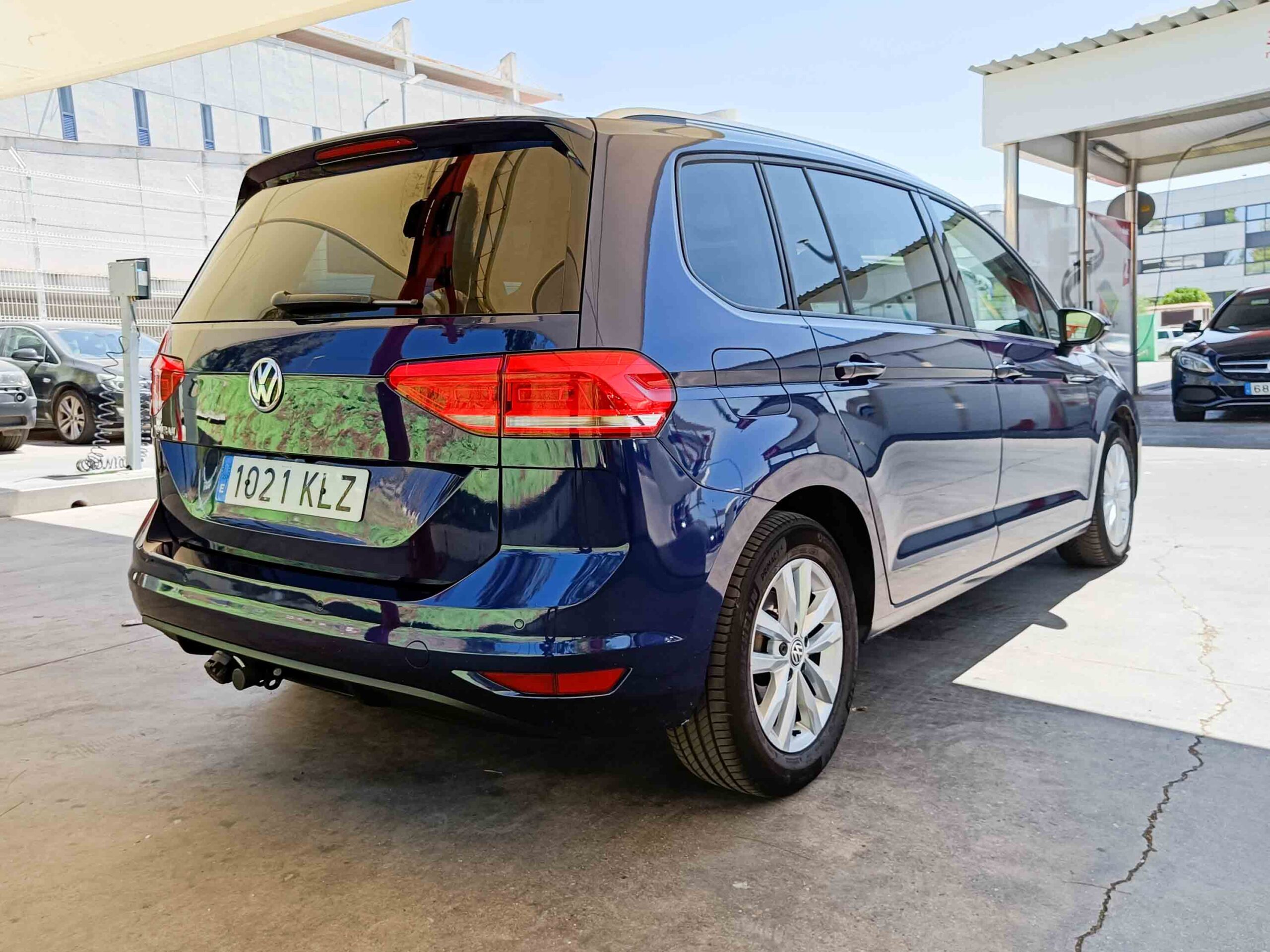 VOLKSWAGEN TOURAN 1.6 TDI Bluemotion _ 115 CV _ 2018 _ 182.000 kms