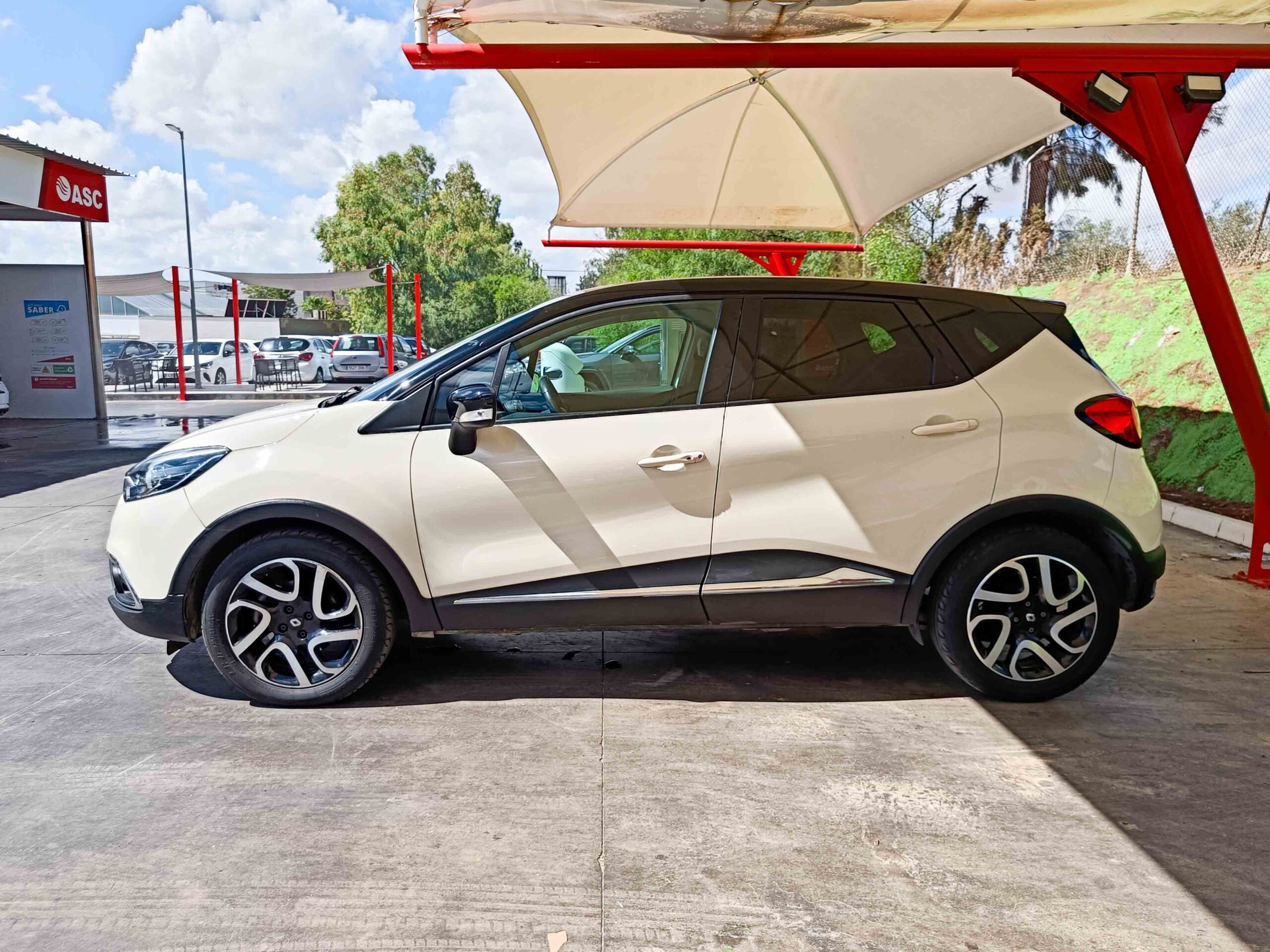 RENAULT CAPTUR 1.5 DCi ENERGY ECO2 ZEN 90 _ 90cv _ 2014 _ 155.000 kms