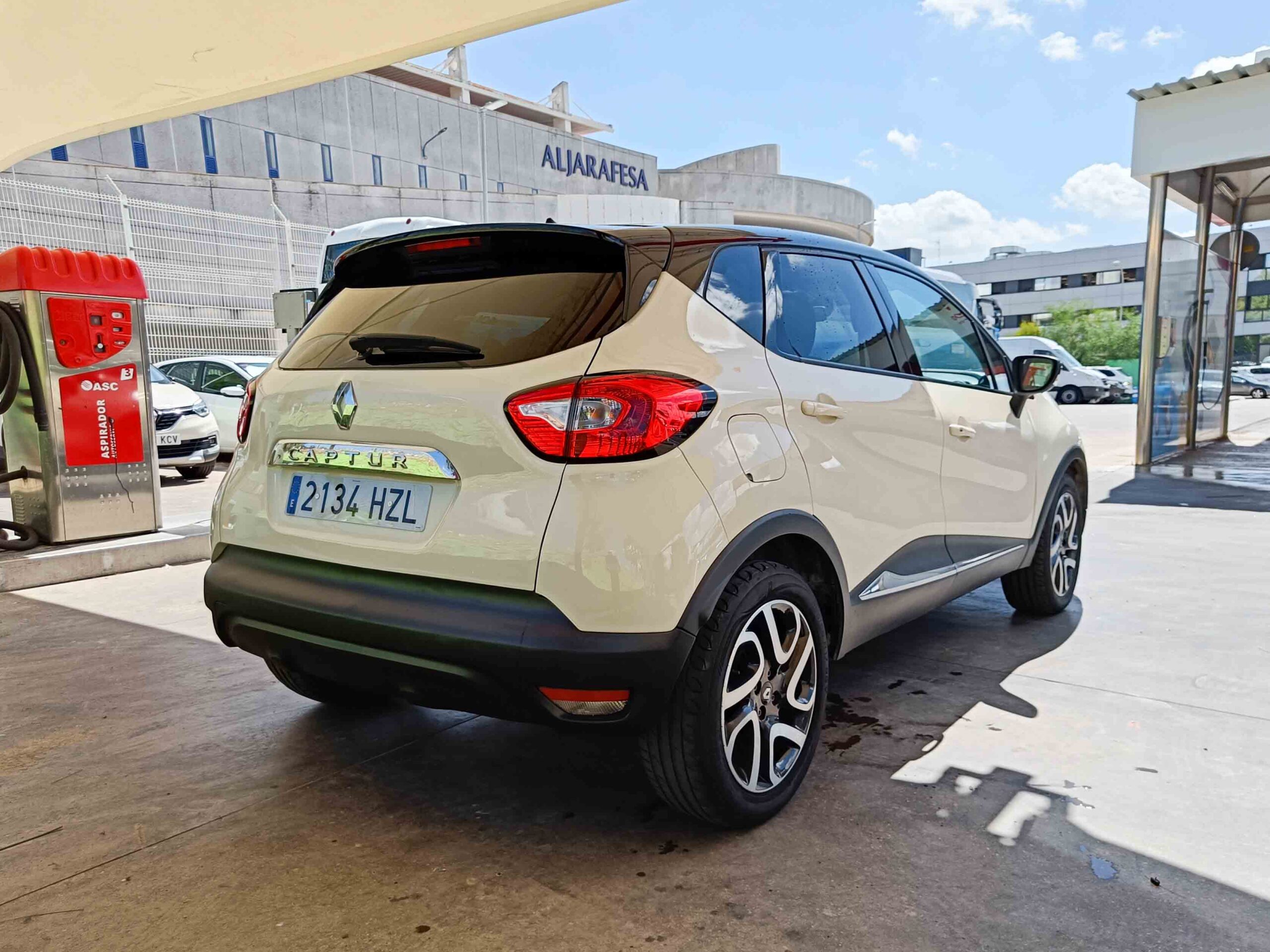 RENAULT CAPTUR 1.5 DCi ENERGY ECO2 ZEN 90 _ 90cv _ 2014 _ 155.000 kms