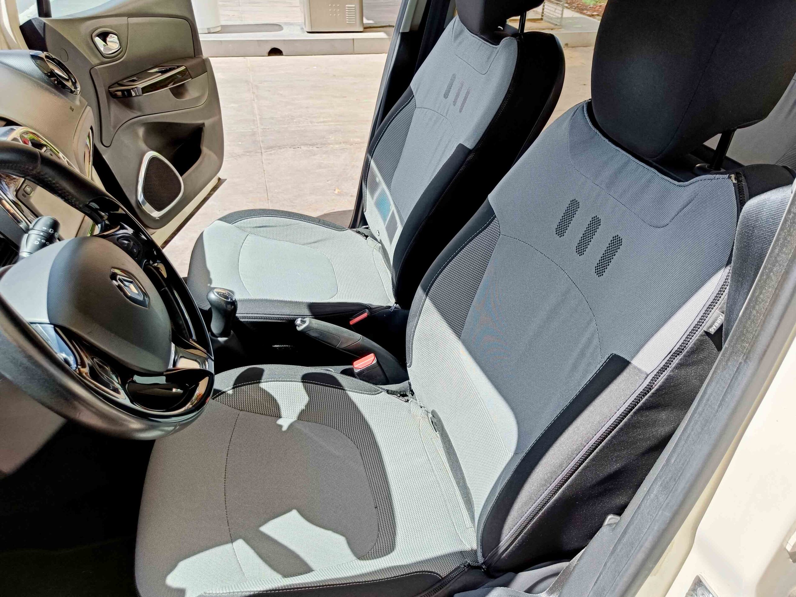 RENAULT CAPTUR 1.5 DCi ENERGY ECO2 ZEN 90 _ 90cv _ 2014 _ 155.000 kms