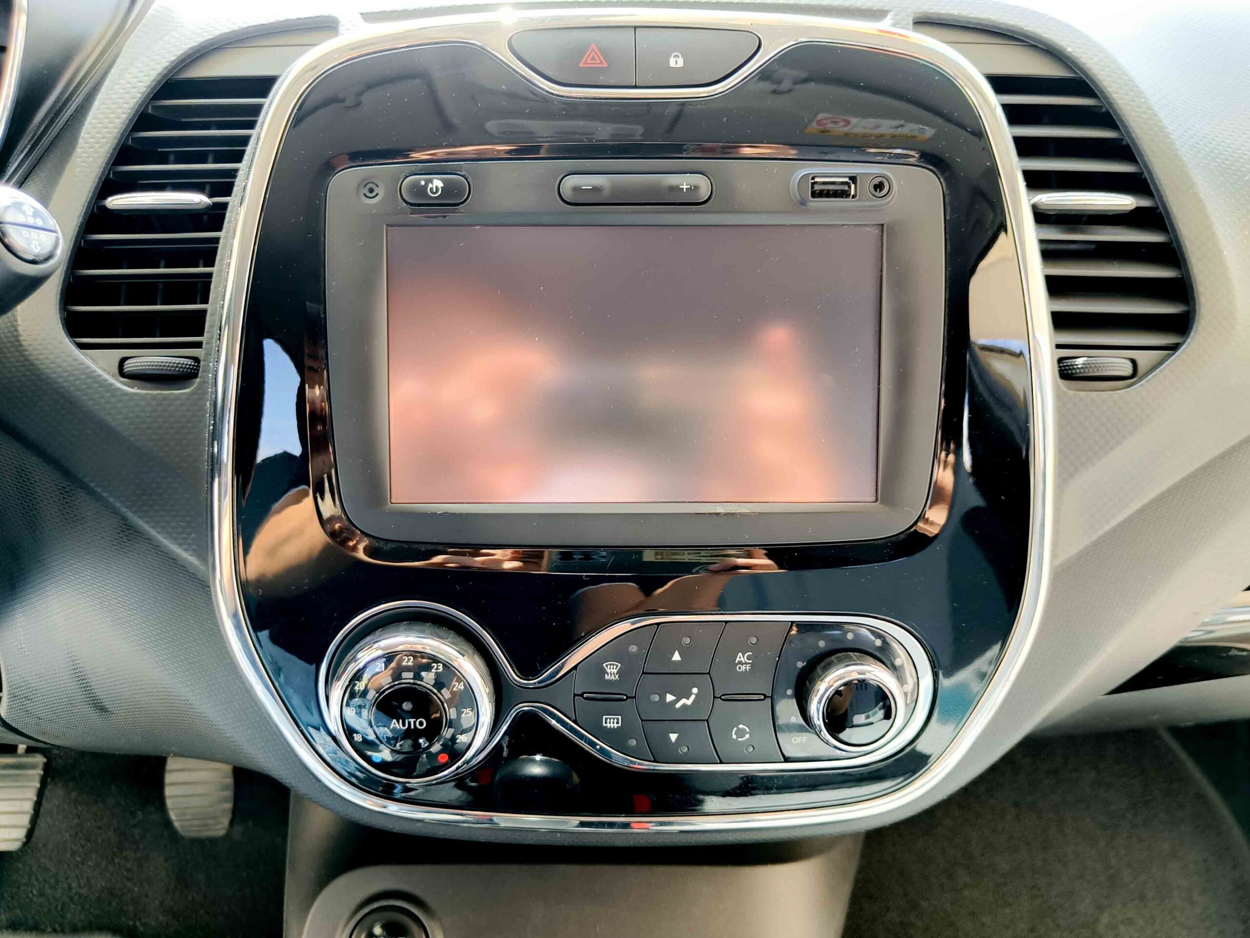 RENAULT CAPTUR 1.5 DCi ENERGY ECO2 ZEN 90 _ 90cv _ 2014 _ 155.000 kms