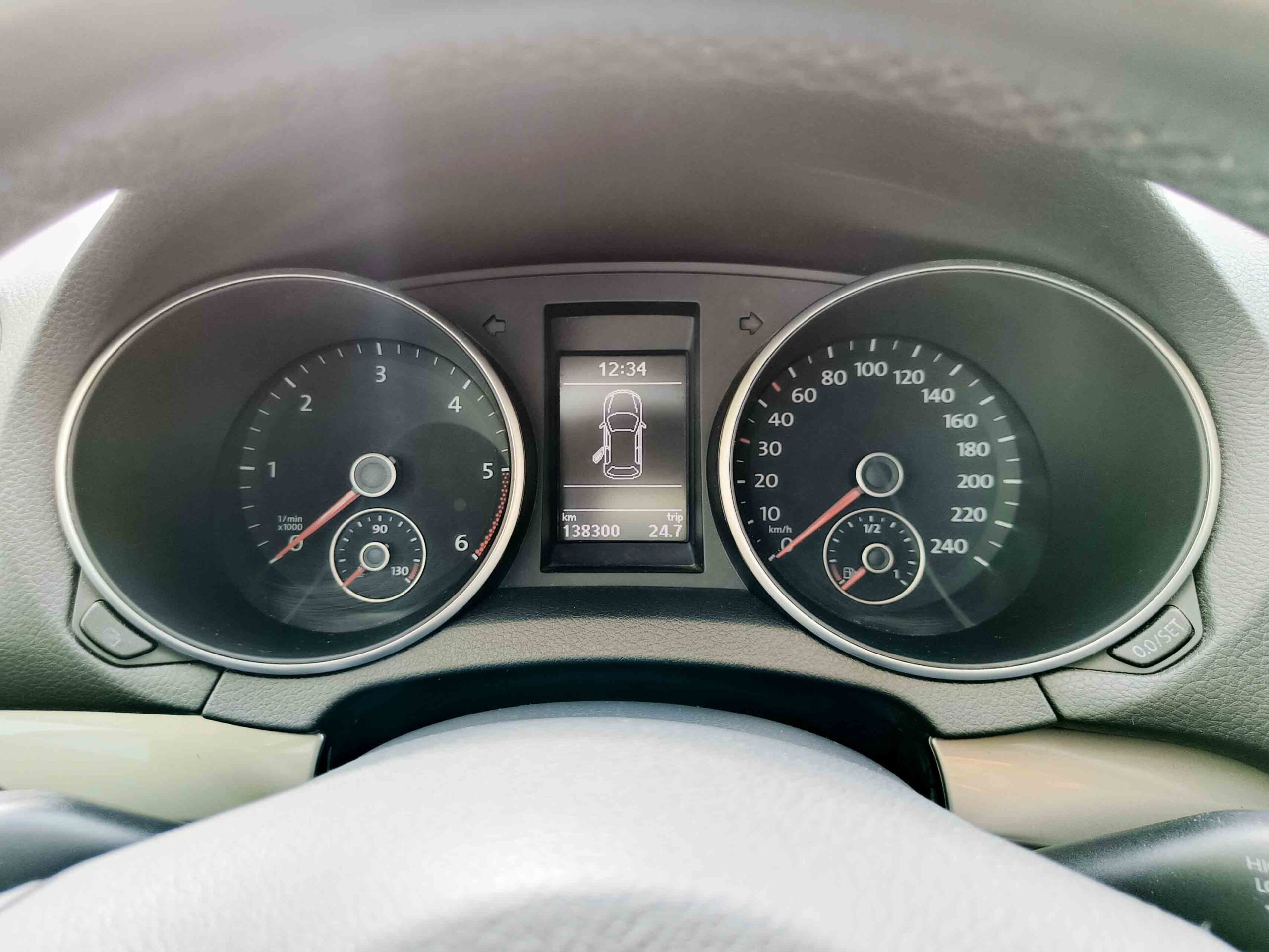 VOLKSWAGEN GOLF VI 1.6 TDi CR BLUEMOTION LAST ED. _ 105cv _ 2012 _ 135.000 kms _ Diesel