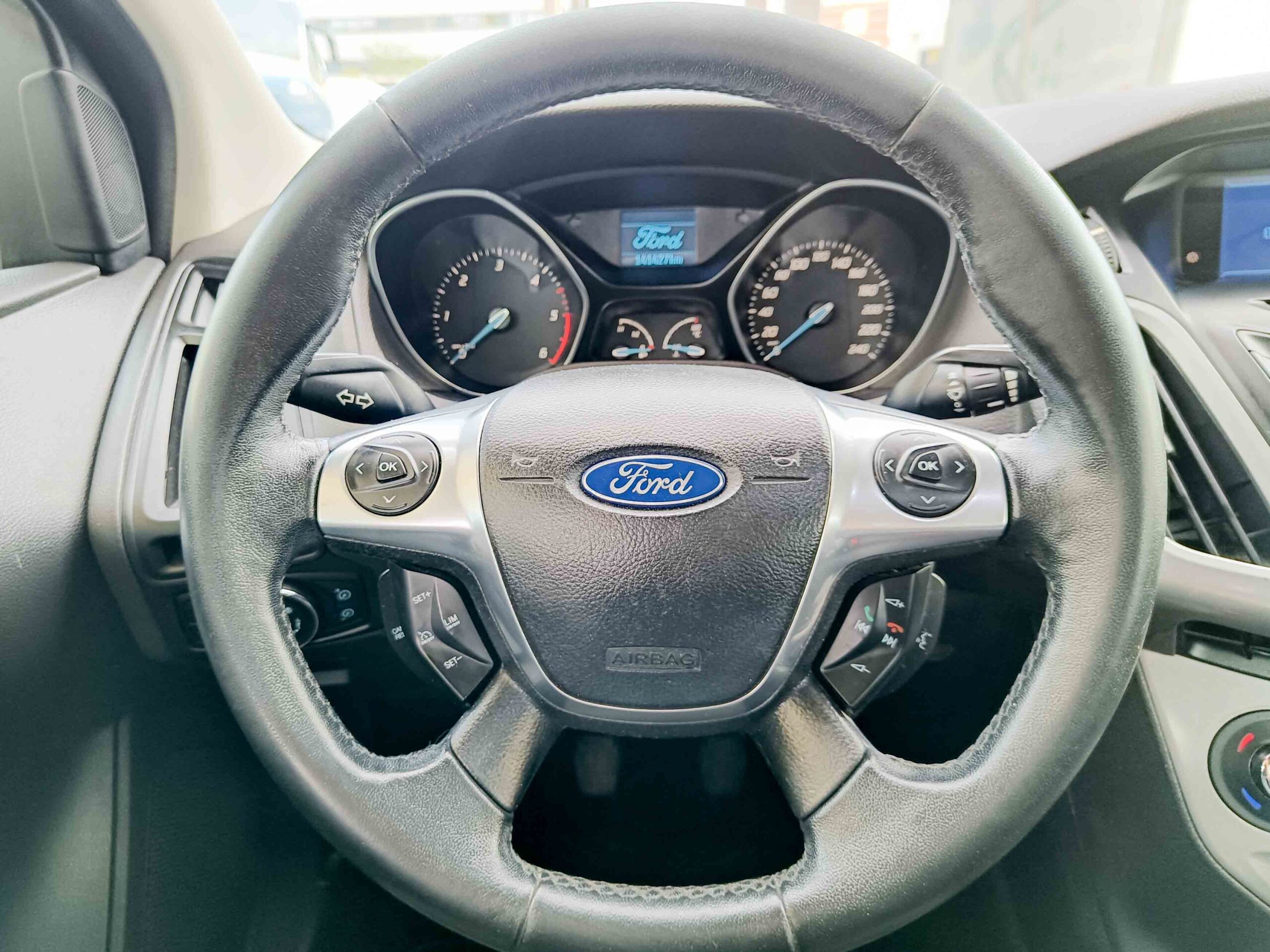 FORD FOCUS 1.6 TDCi TREND _ 115cv _ 2011 _ 139.000 kms _ PRECIO AL CONTADO 7.500€ _ PRECIO FINANCIADO 7.500€
