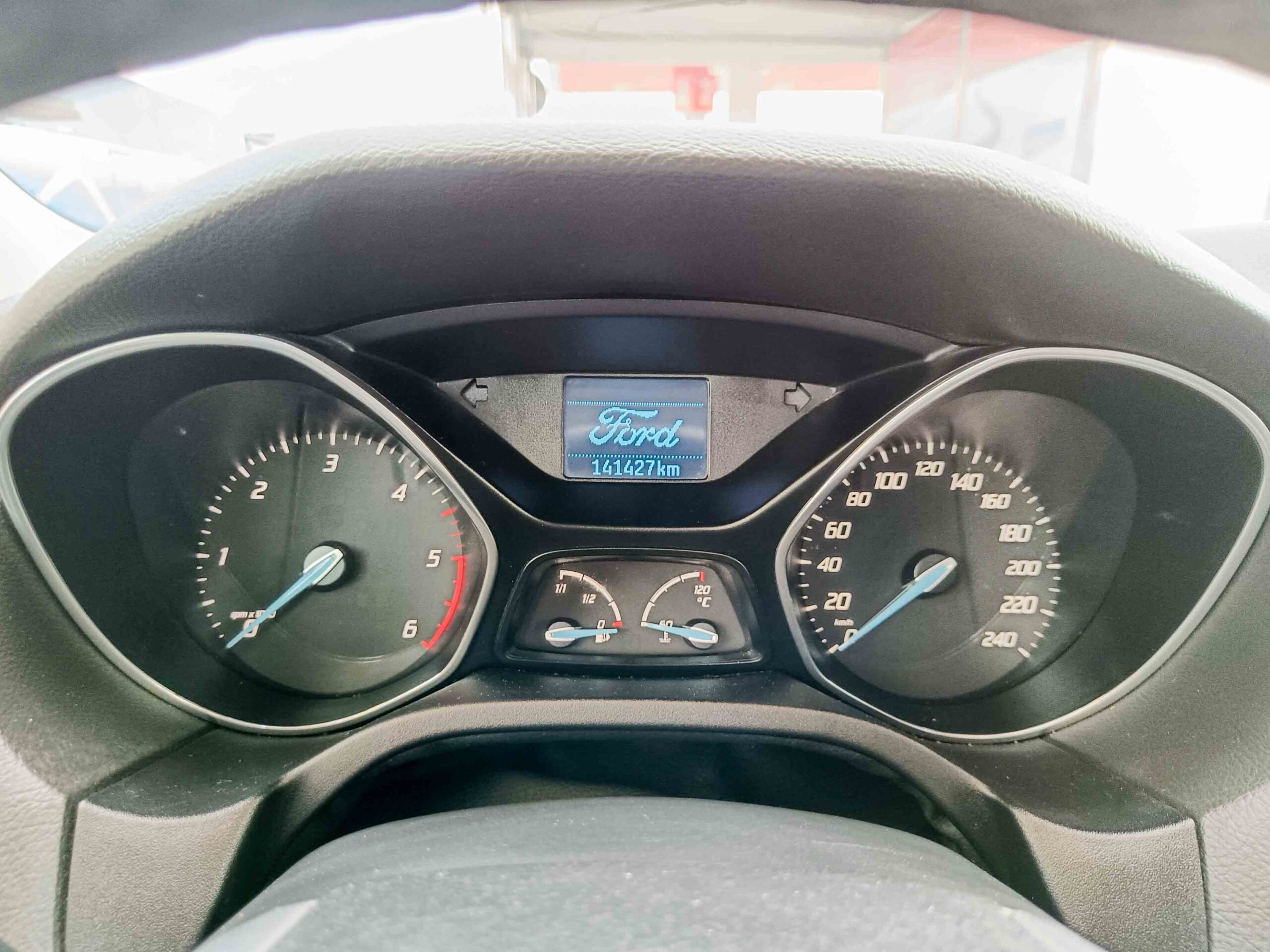 FORD FOCUS 1.6 TDCi TREND _ 115cv _ 2011 _ 139.000 kms _ PRECIO AL CONTADO 7.500€ _ PRECIO FINANCIADO 7.500€