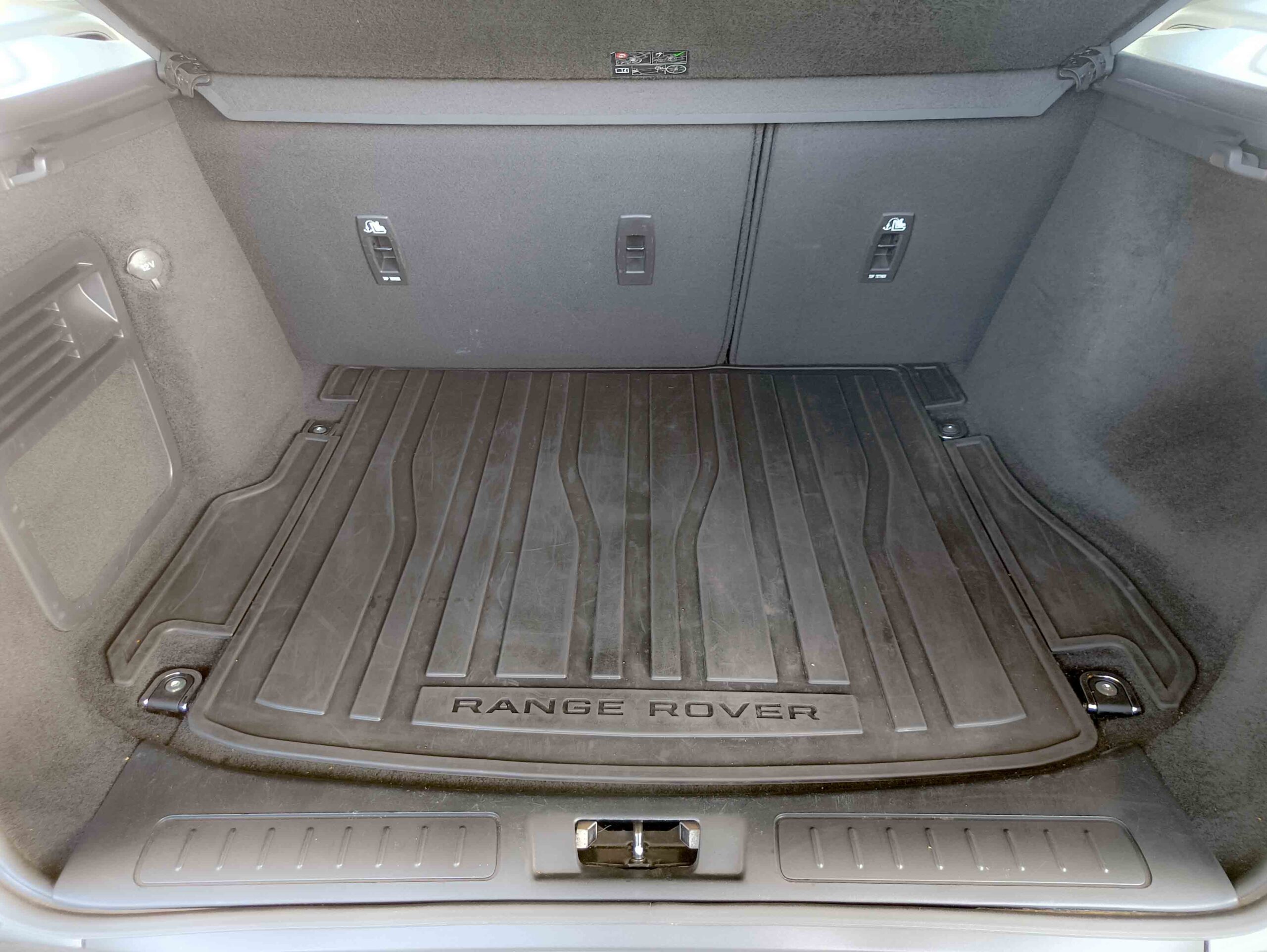 LAND-ROVER Range Rover Evoque 2.0 eD4 2WD DYNAMIC _ 150 cv _ 2019 _ 85.000 kms _ Diesel