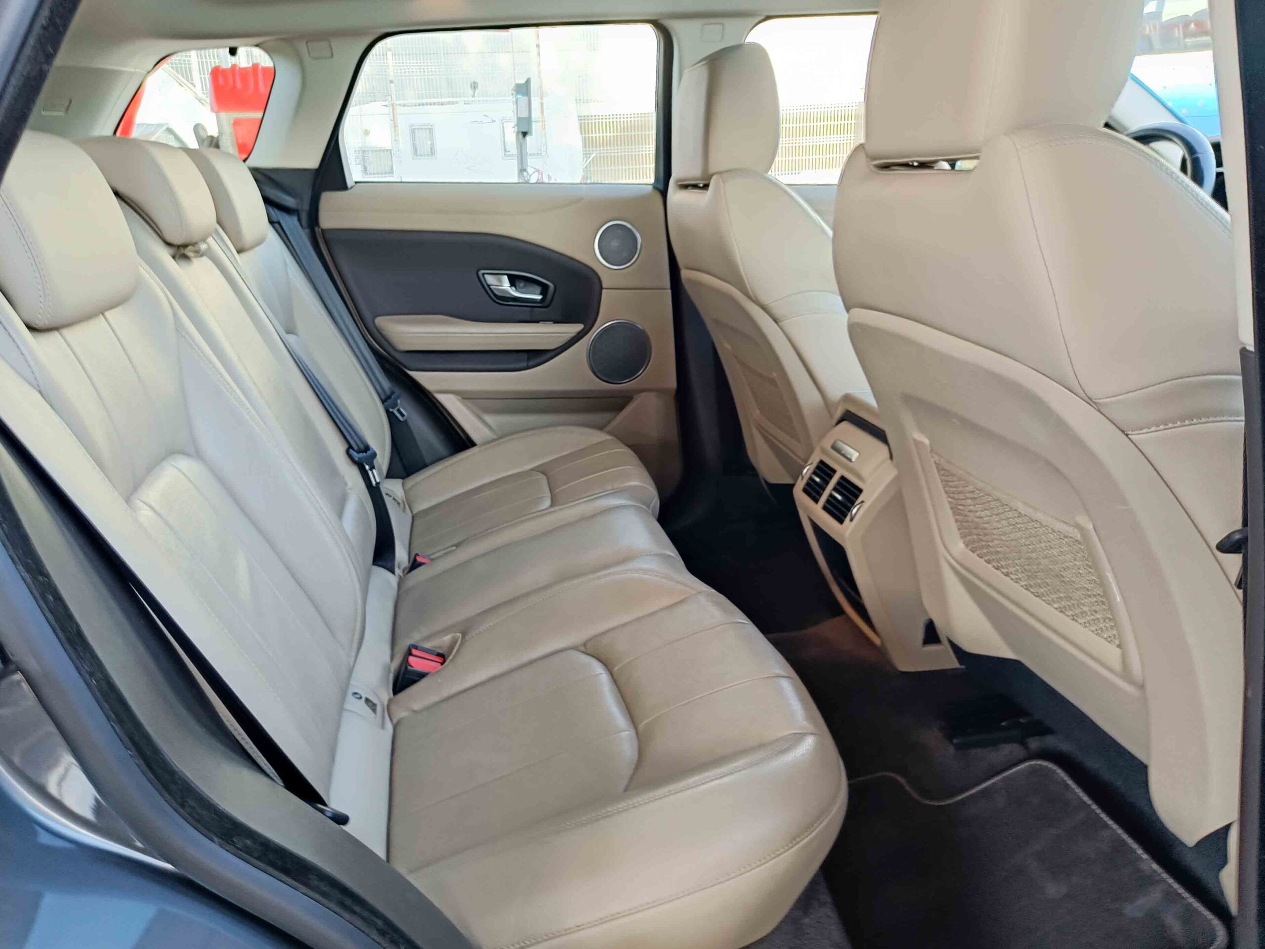 LAND-ROVER Range Rover Evoque 2.0 eD4 2WD DYNAMIC _ 150 cv _ 2019 _ 85.000 kms _ Diesel