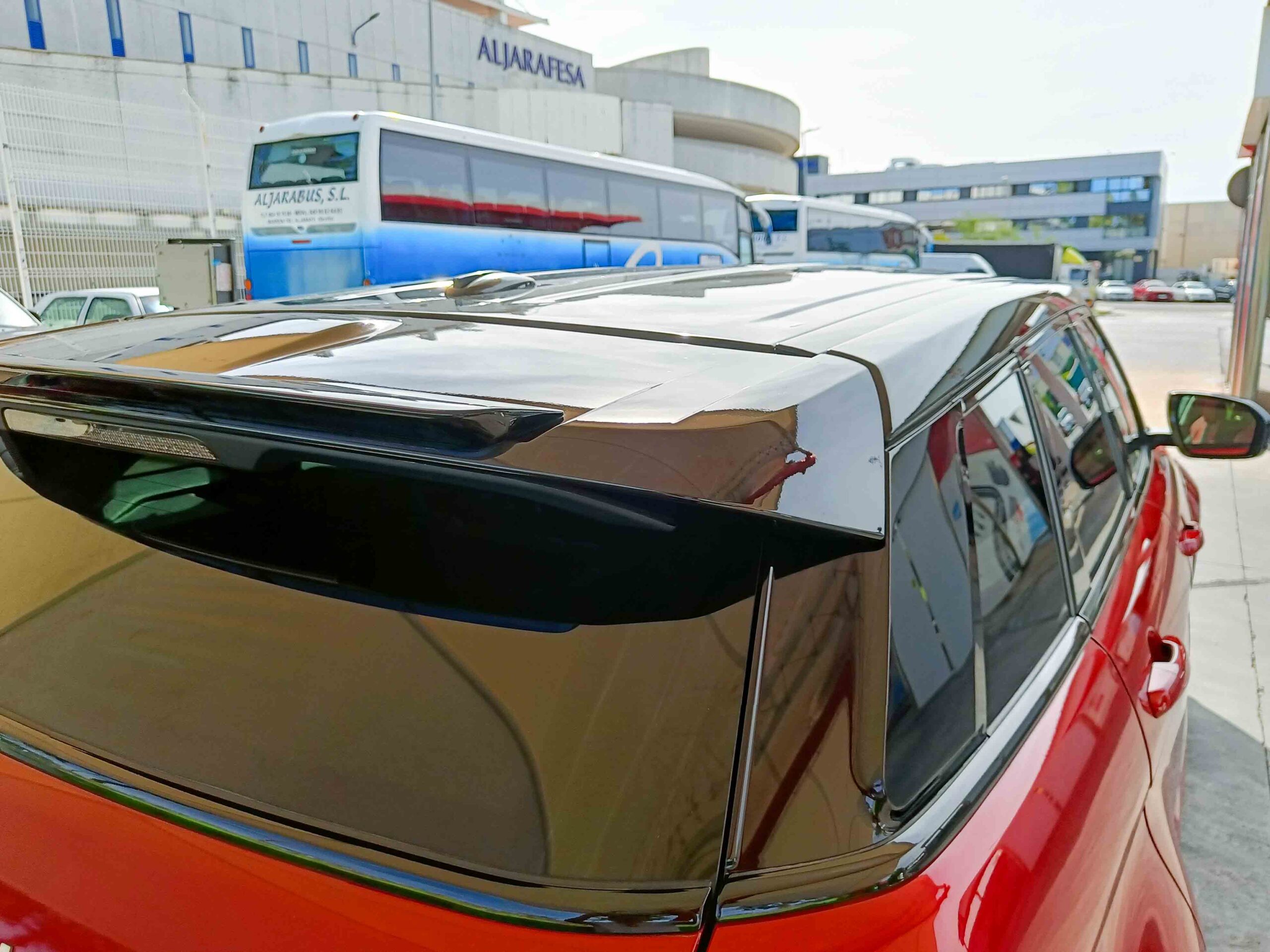 LAND-ROVER Range Rover Evoque I 2.2 TD4 PDF 4WD BVA6 AUT. _ 150 cv _ 2012 _ 23.000 kms _ PRECIO AL CONTADO: 23.990€ _ PRECIO FINANCIADO: 22.490