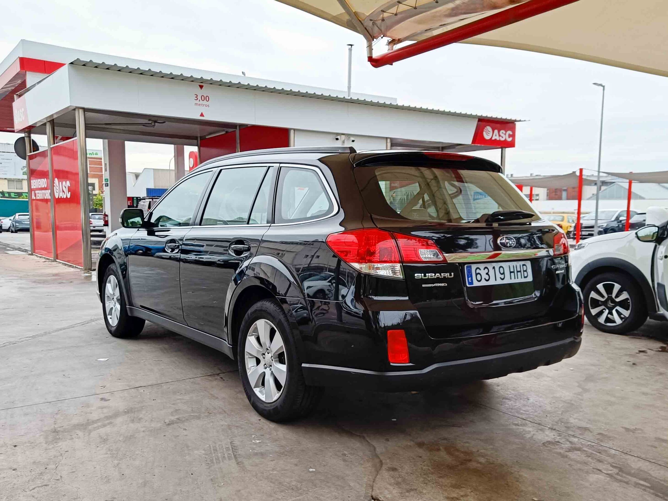 SUBARU OUTBACK 2.5i SPORT CVT LINEARTRONIC _ 167cv _ 2012 _ 96.000 kms _ Gasolina _ 4×4 _ AUT. Hasta 800€ de descuento.