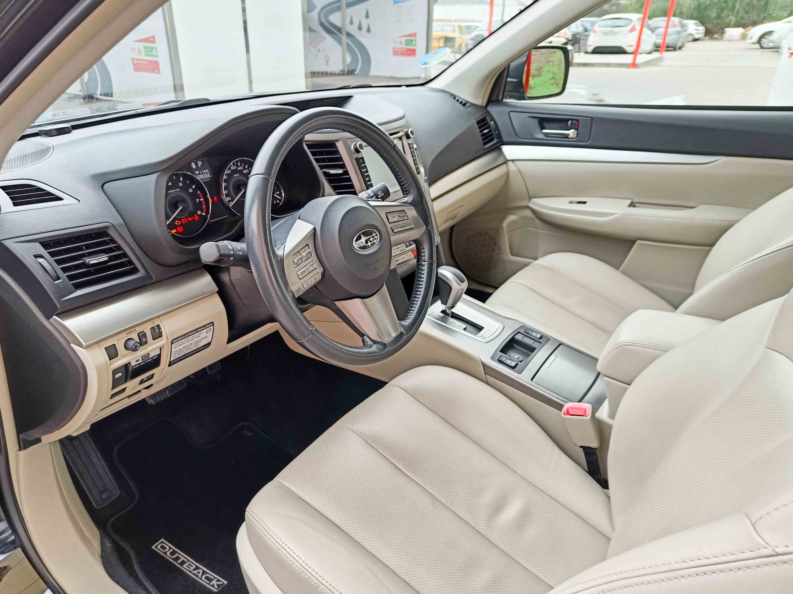 SUBARU OUTBACK 2.5i SPORT CVT LINEARTRONIC _ 167cv _ 2012 _ 96.000 kms _ Gasolina _ 4×4 _ AUT. Hasta 800€ de descuento.