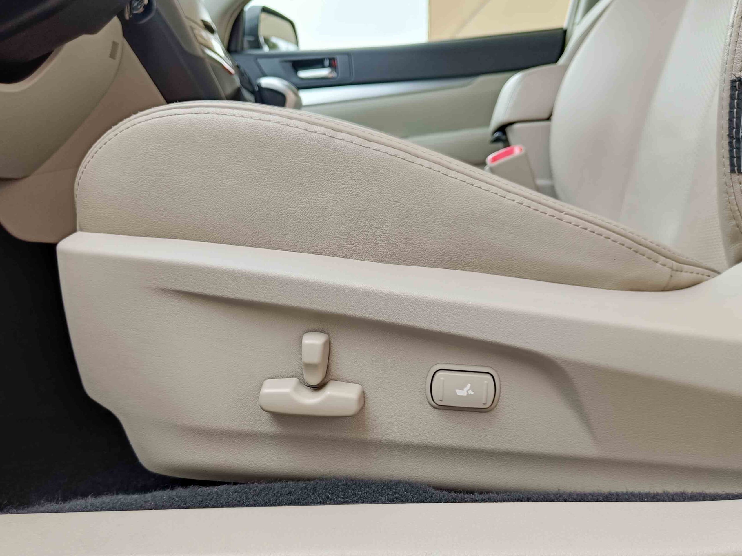 SUBARU OUTBACK 2.5i SPORT CVT LINEARTRONIC _ 167cv _ 2012 _ 96.000 kms _ Gasolina _ 4×4 _ AUT. Hasta 800€ de descuento.