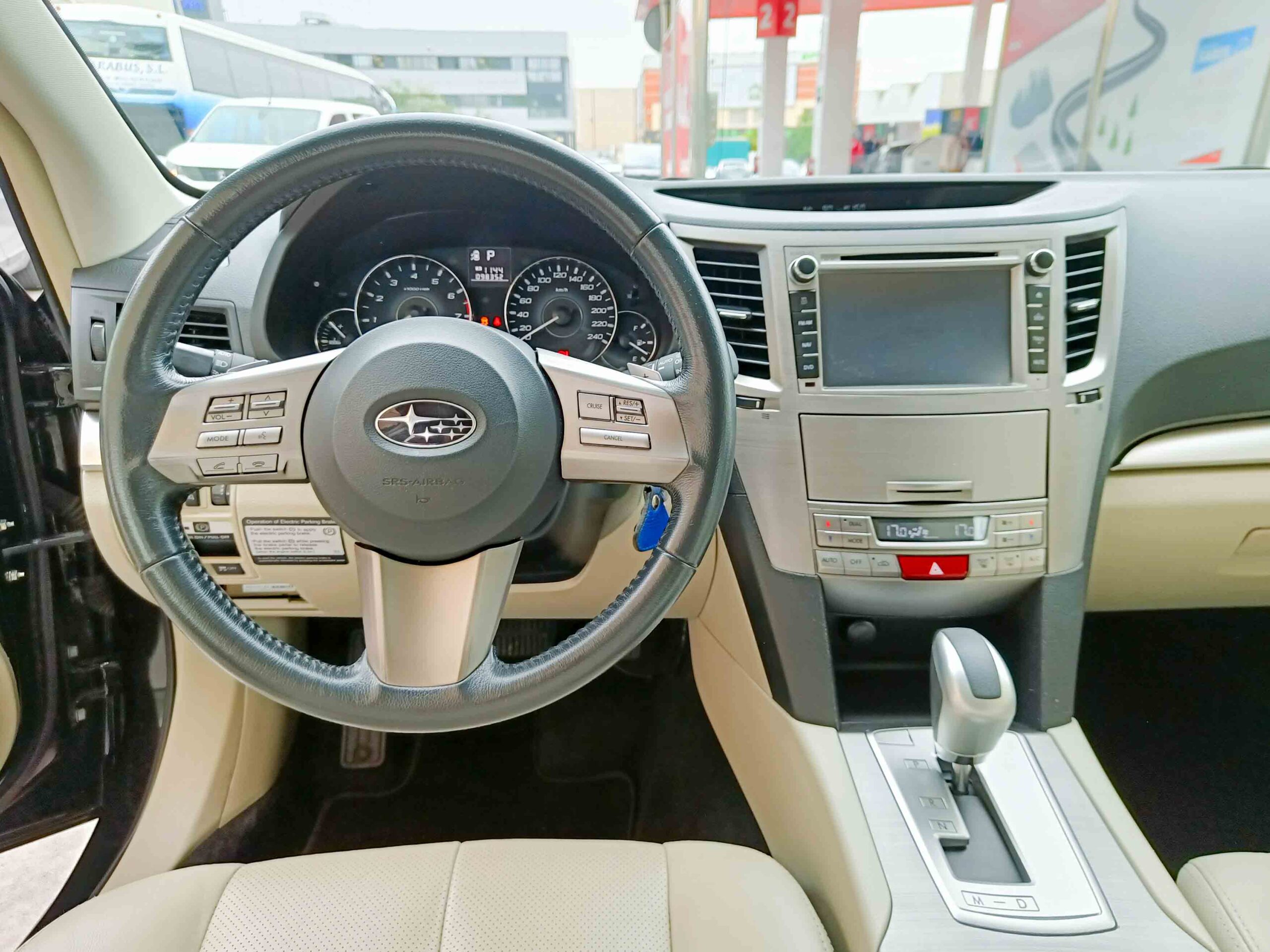 SUBARU OUTBACK 2.5i SPORT CVT LINEARTRONIC _ 167cv _ 2012 _ 96.000 kms _ Gasolina _ 4×4 _ AUT. Hasta 800€ de descuento.