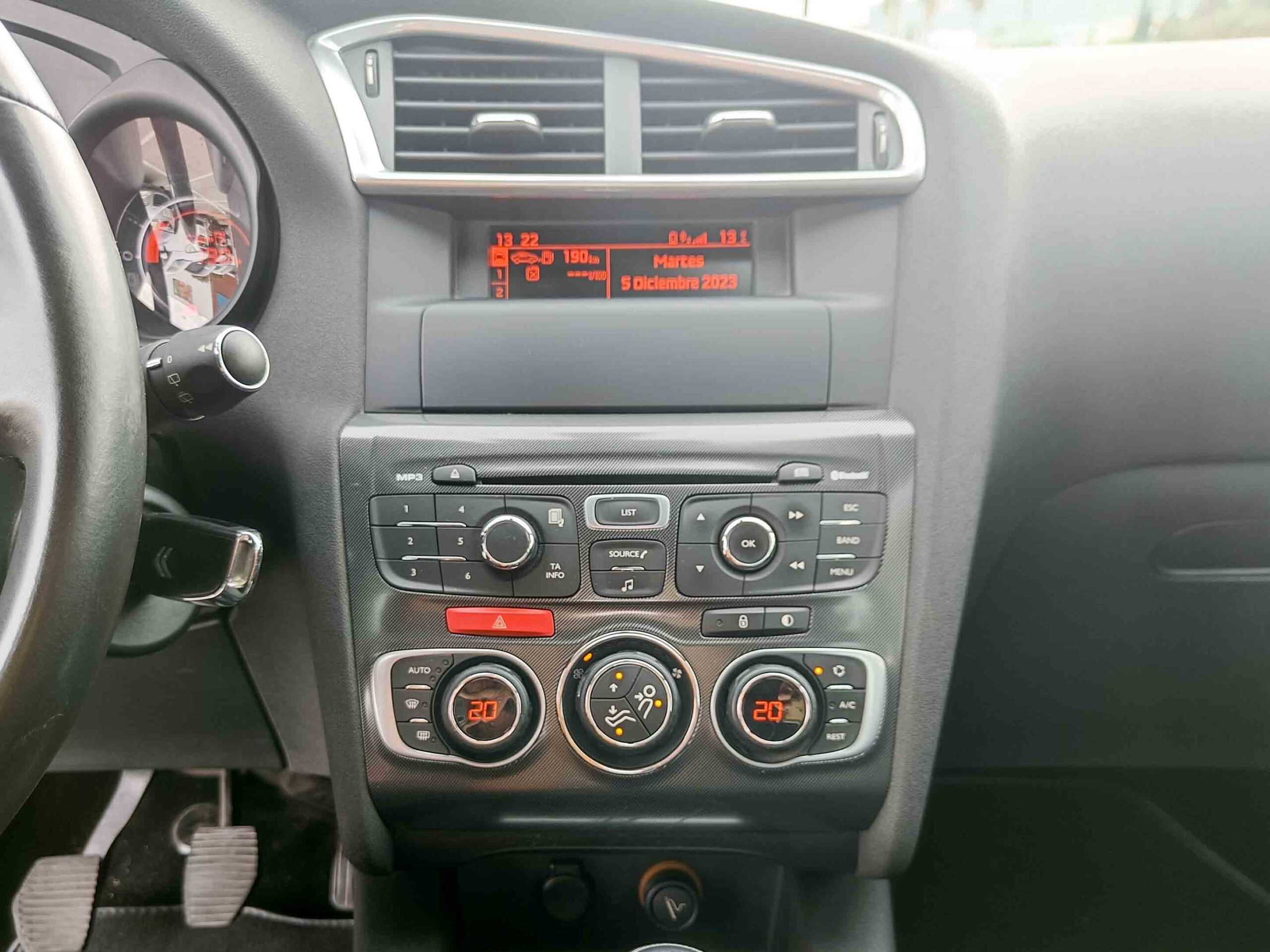 CITROEN C4 1.6 VTi SEDUCTION _ 120cv _ 2011 _ 132.000 kms _ Gasolina