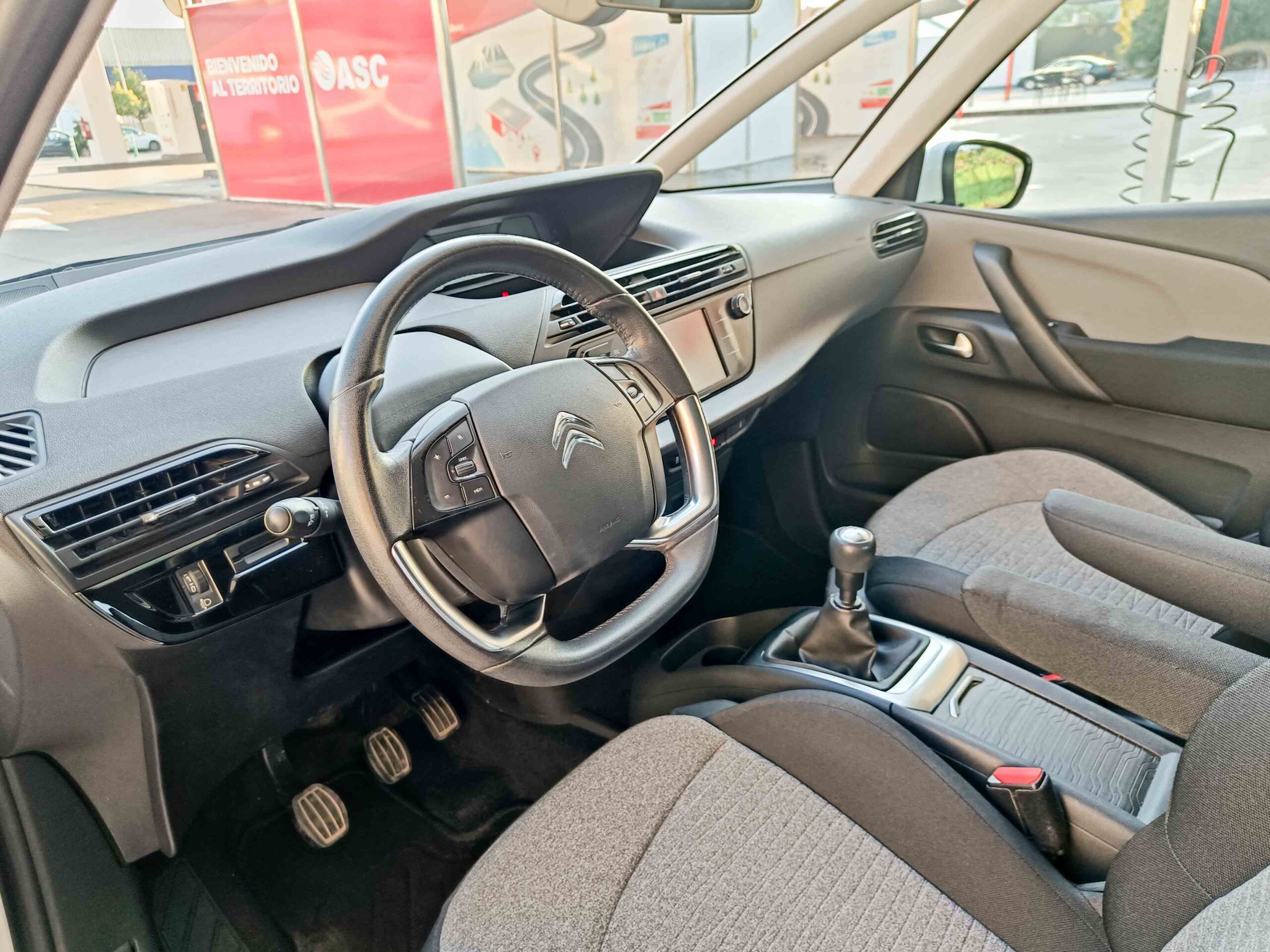 CITROEN C4 PICASSO 1.2 THP SEDUCTION _ 130cv _ 2015 _ 94.000 kms _ Gasolina _ Desde 168€/mes