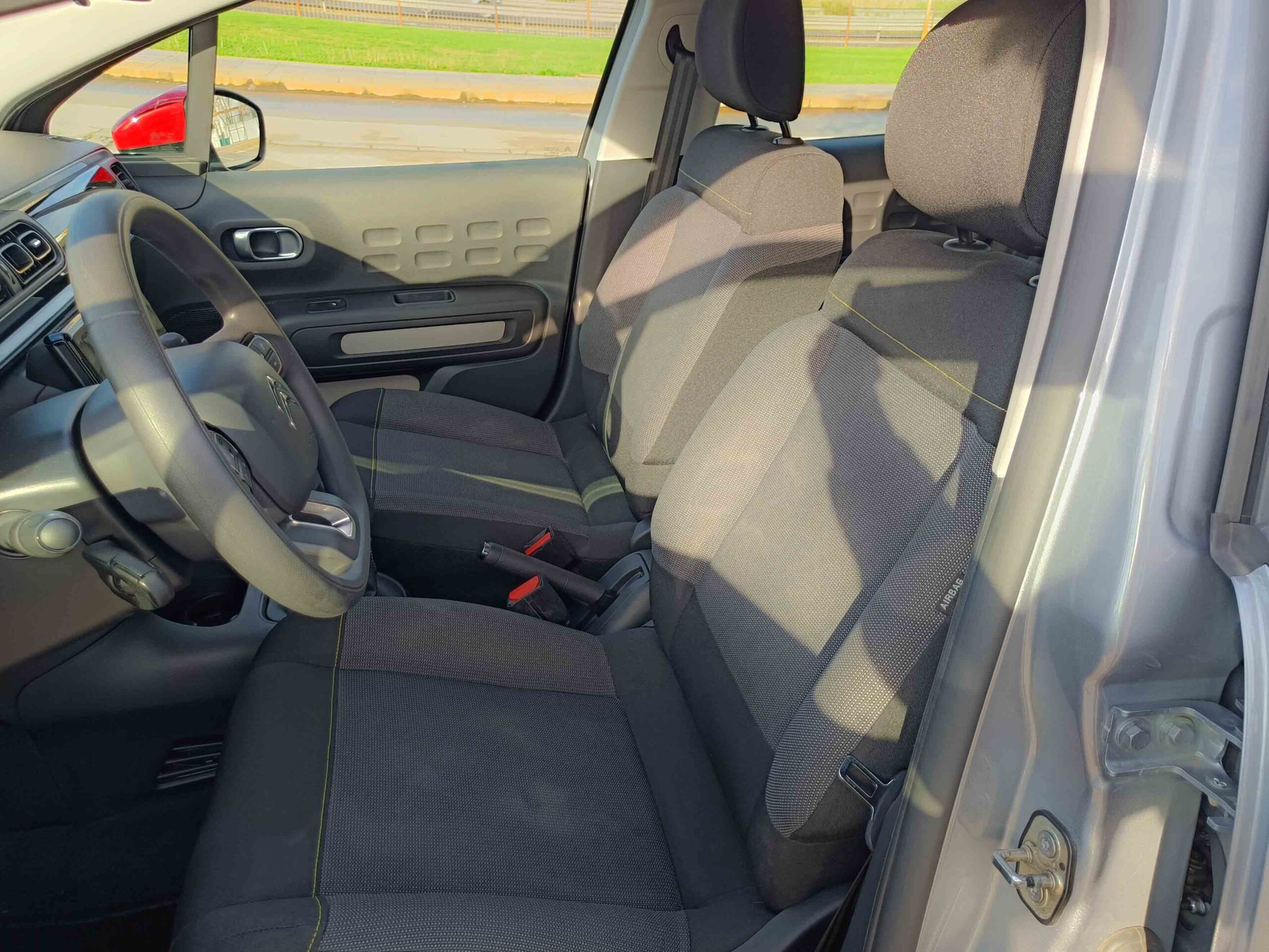 🥇CITROEN C3 1.2 S&S FEEL _ 83cv _ 2020 _ 40.000 kms _ Gasolina _ Desde 151€/mes _ Hasta 800€ de descuento por financiación