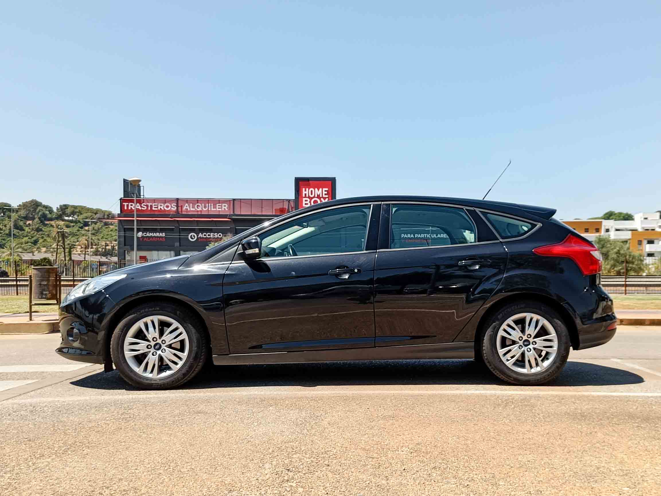 FORD FOCUS 1.6 TI-VCT Trend _ 125cv _ 2014 _ 52.000 kms _ Gasolina _ AUTOMÁTICO _ desde 130 €/mes
