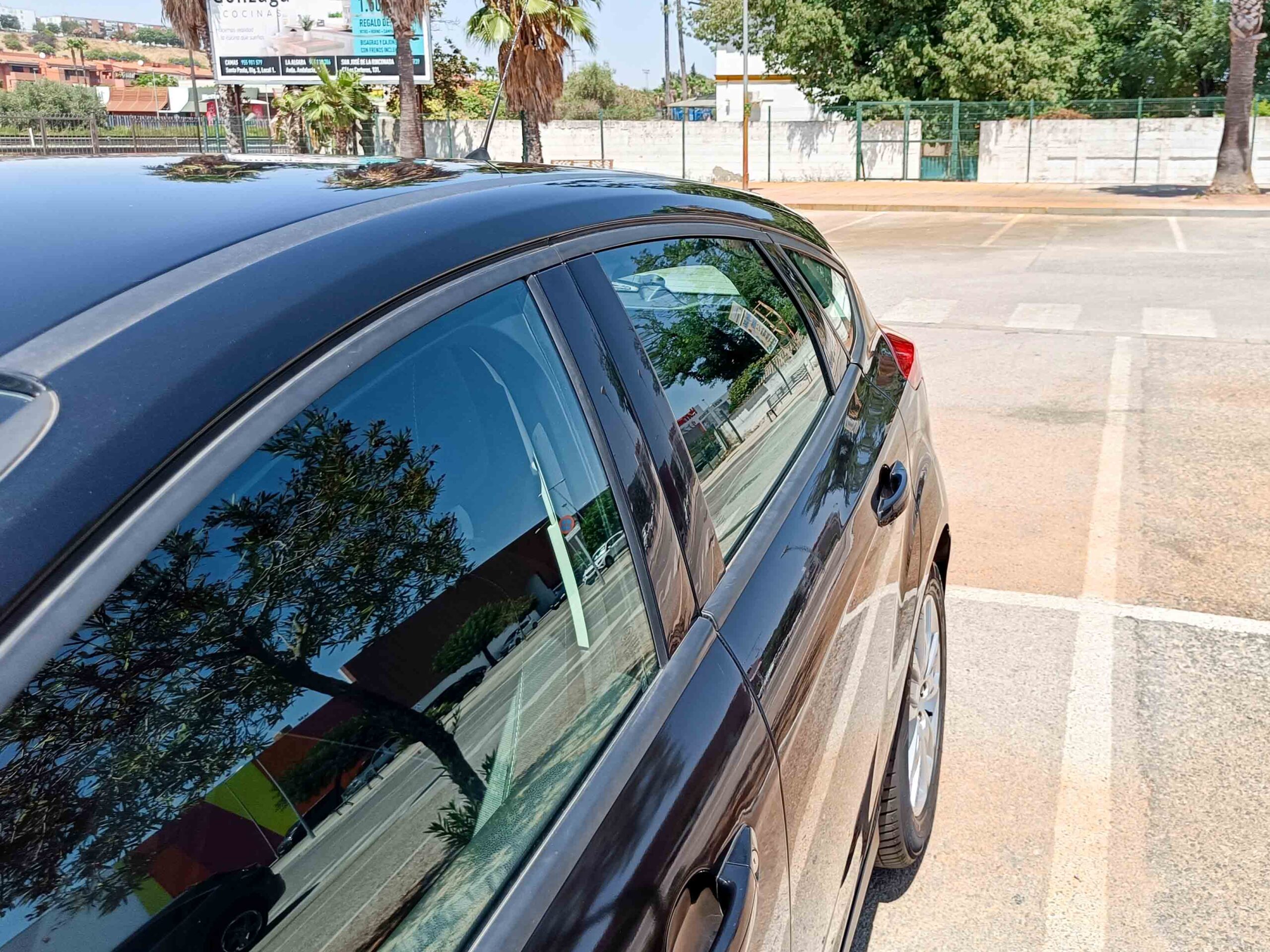 FORD FOCUS 1.6 TI-VCT Trend _ 125cv _ 2014 _ 52.000 kms _ Gasolina _ AUTOMÁTICO _ desde 130 €/mes