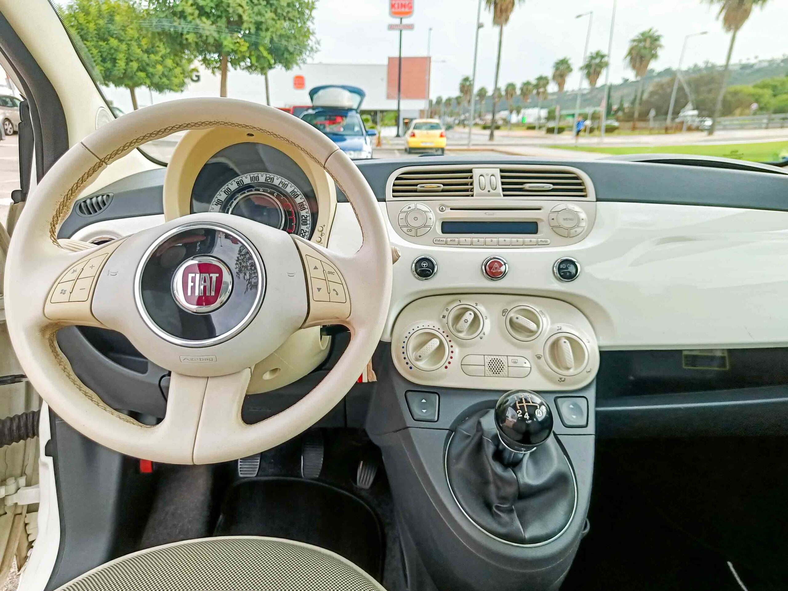 FIAT 500 _ 70cv _ 2012 _ 69.000 kms _ Gasolina _ desde 121€/mes _ hasta 300€ de descuento por financiación