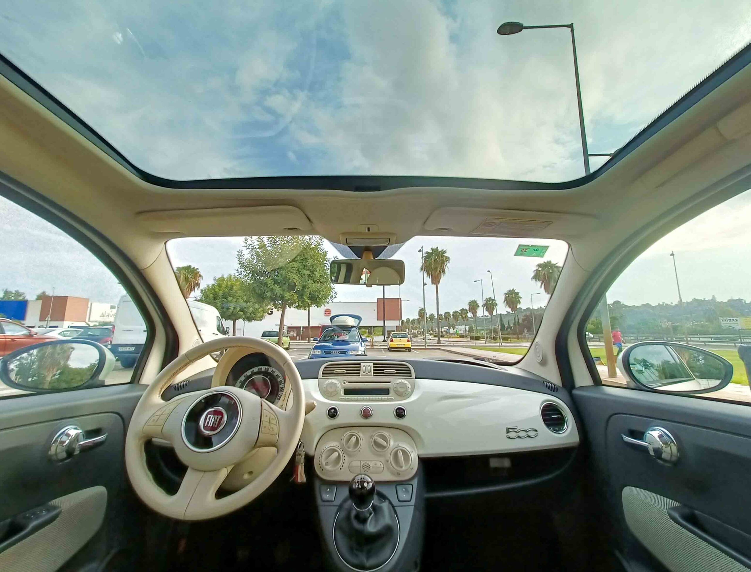 FIAT 500 _ 70cv _ 2012 _ 69.000 kms _ Gasolina _ desde 121€/mes _ hasta 300€ de descuento por financiación