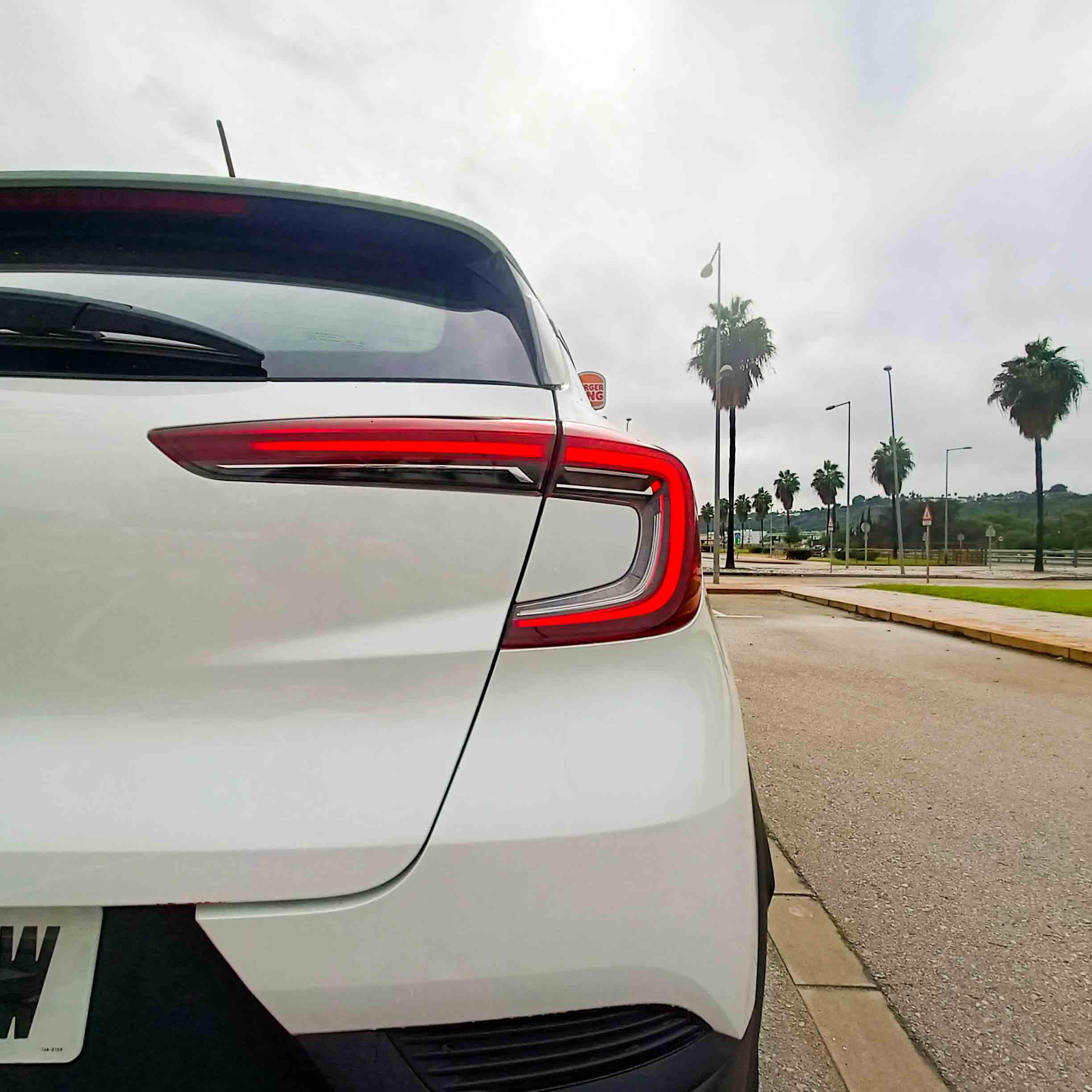 RENAULT CAPTUR TCE INTENSE GLP _ 101cv _ 2021 _ 146.000 kms _ Desde 179€/mes _ Hasta 700€ de descuento por financiación